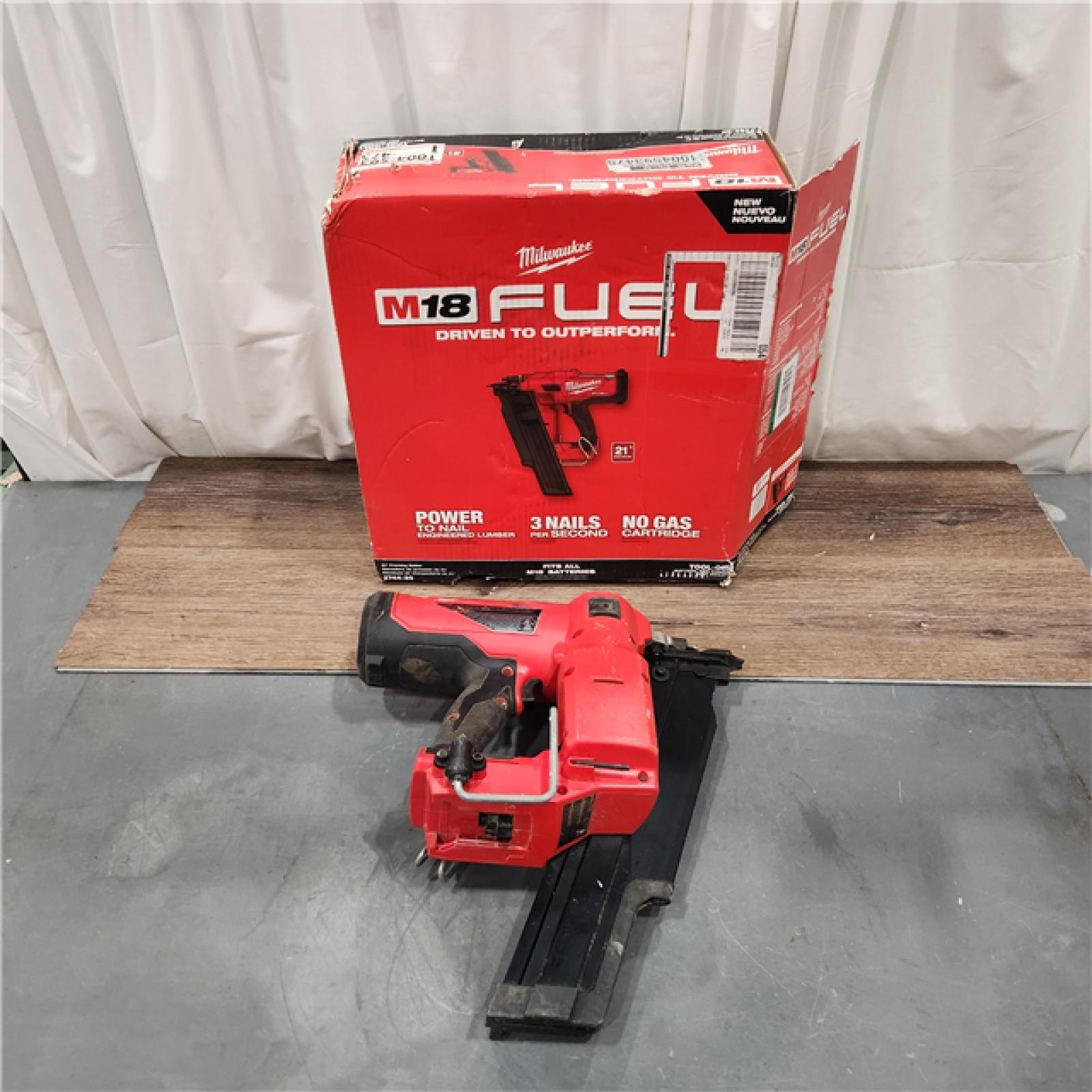 AS IS Milwaukee 2744-20 M18 FUEL 21-Degree Cordless Framing Nailer (Tool Only)