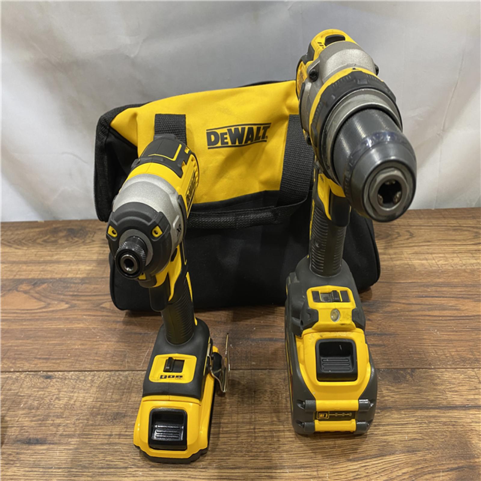 AS IS DEWALT 20V MAX Cordless Brushless Hammer Drill/Driver 2 Tool Combo Kit with FLEXVOLT ADVANTAGE