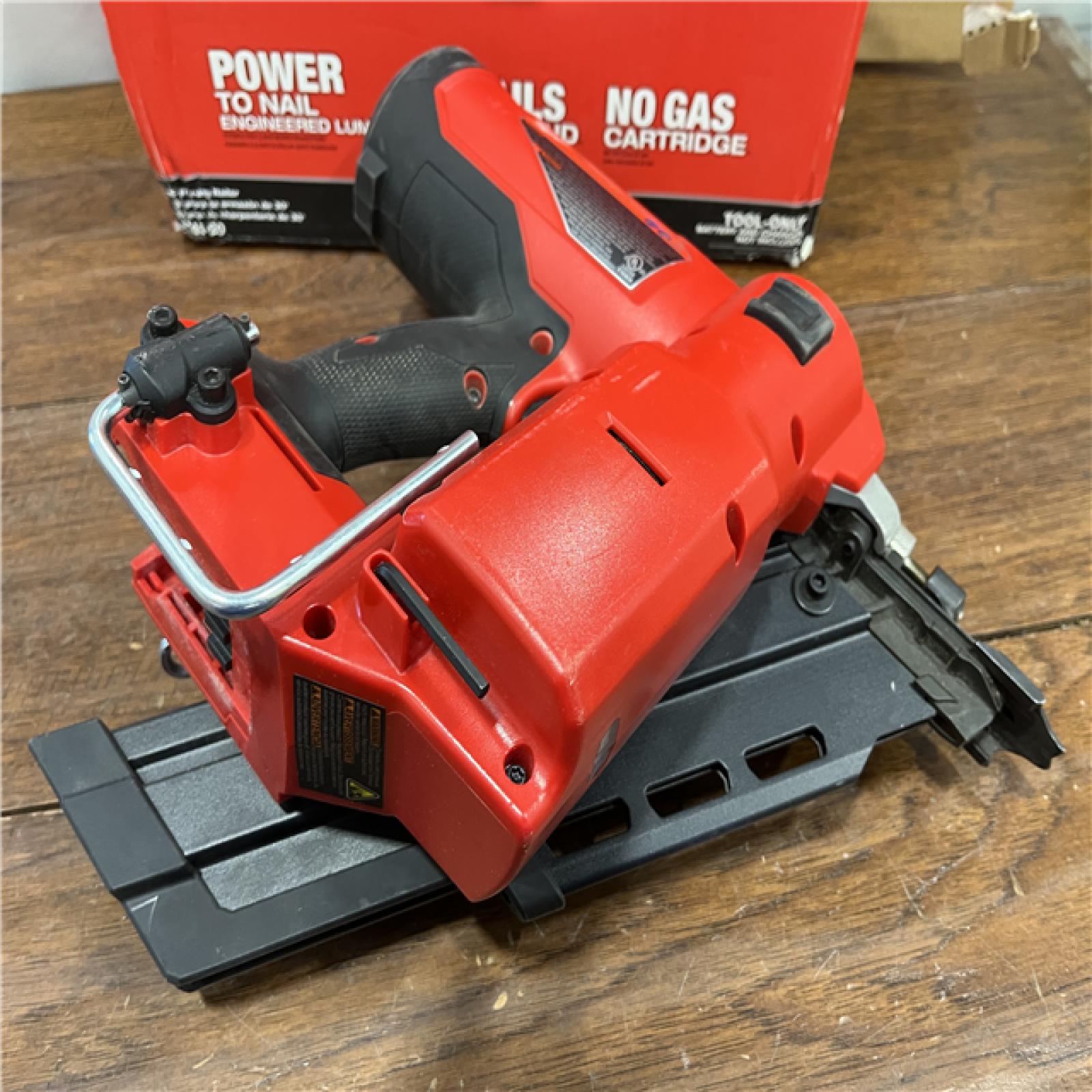 AS-ISMilwaukee M18 FUEL 30 Degree Framing Nailer