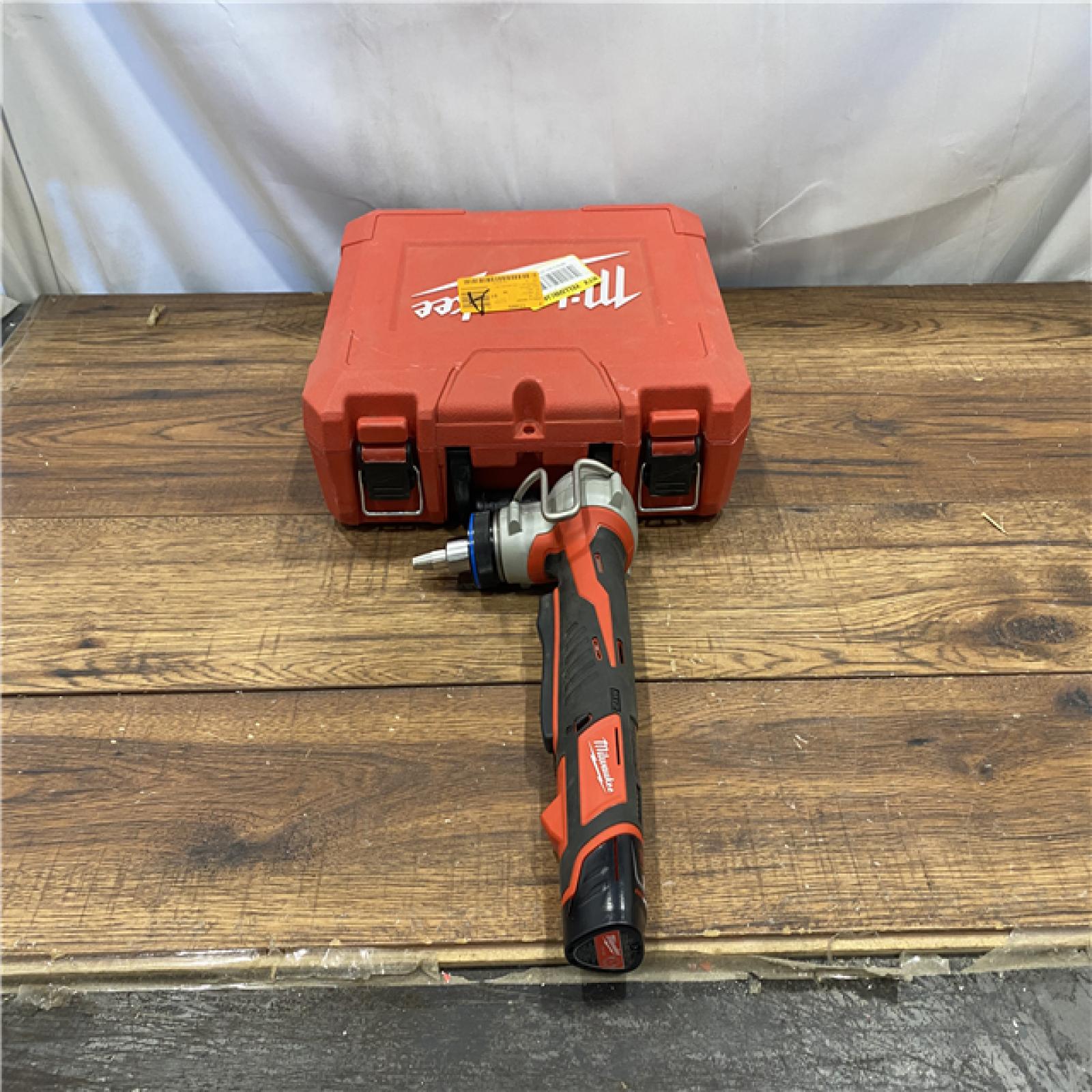 AS IS M12 12-Volt Lithium-Ion Cordless PEX Expansion Tool Kit with (2) 1.5 Ah Batteries, (3) Expansion Heads and Hard Case