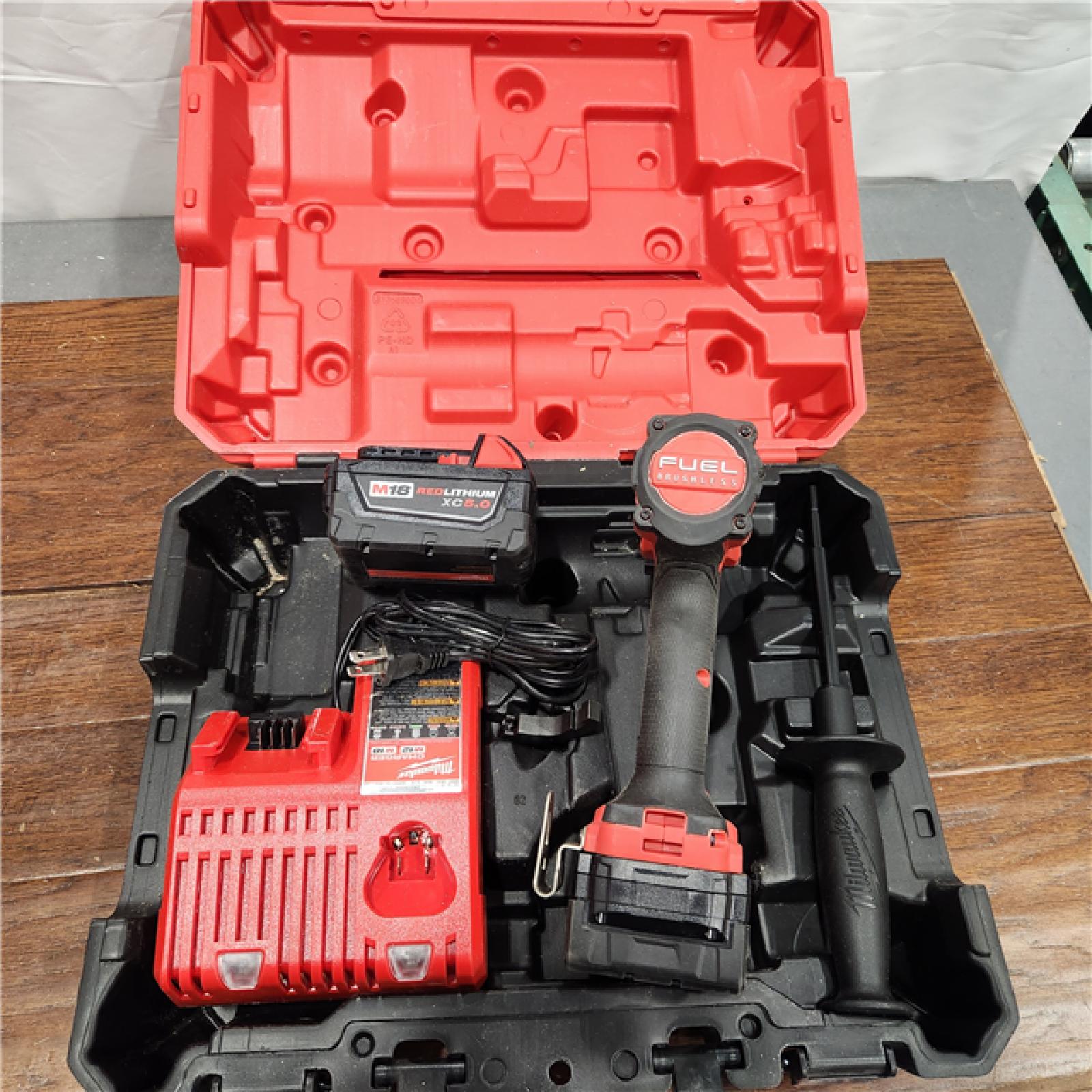 AS-IS Milwaukee 2904-22 Hammer Drill Driver Kit with Batteries  Charger & Tool Case  Red