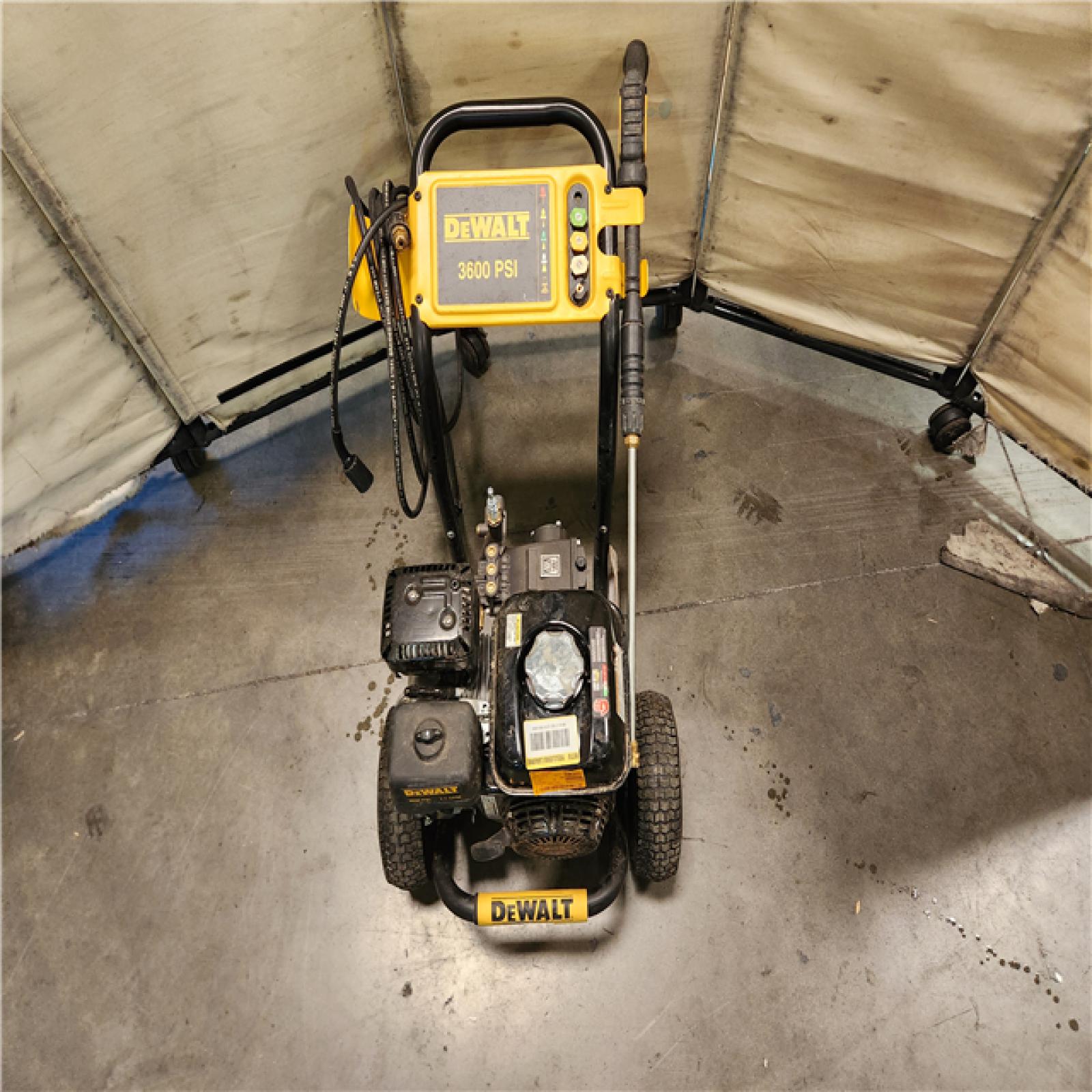 California AS-IS DEWALT 3600 PSI 2.5 GPM Cold Water Gas Professional Pressure Washer with HONDA GX200 Engine