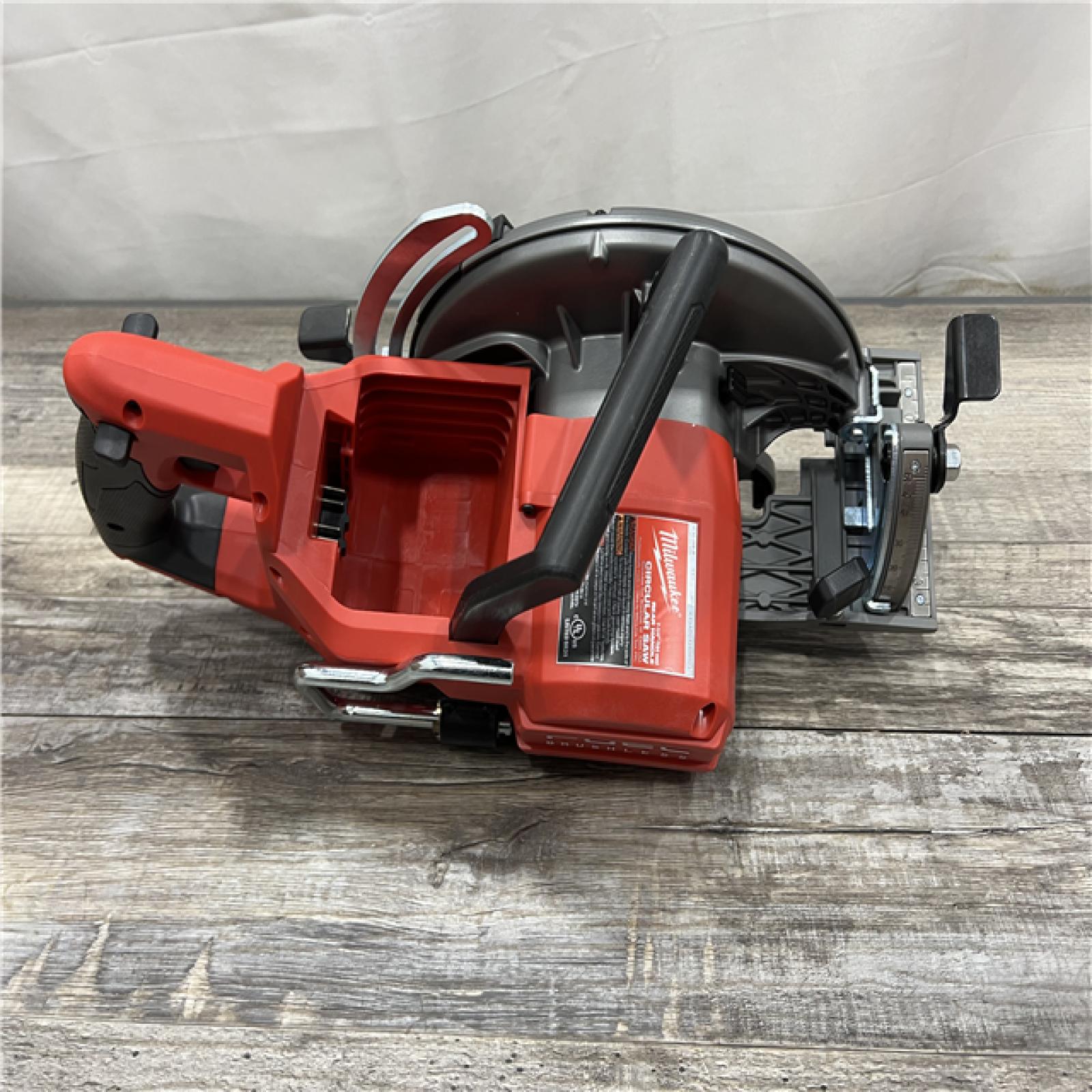 AS-IS Milwaukee 2830-20 Rear Handle Circular Saw M18 FUEL 7-1/4  Cordless Brushless Tool Only