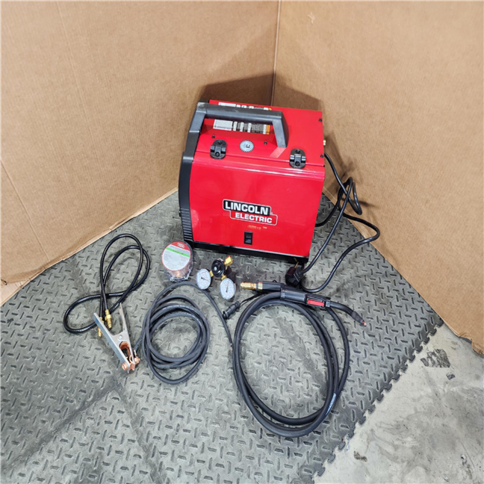 HOUSTON LOCATION - AS-IS Lincoln Electric 180 Amp Weld-Pak 180 HD