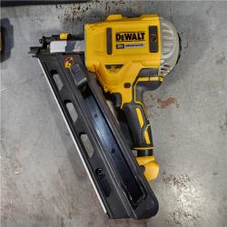 HOUSTON LOCATION - AS-IS DeWalt DCN692 18v XR Cordless Brushless Framing Nail Gun KIT