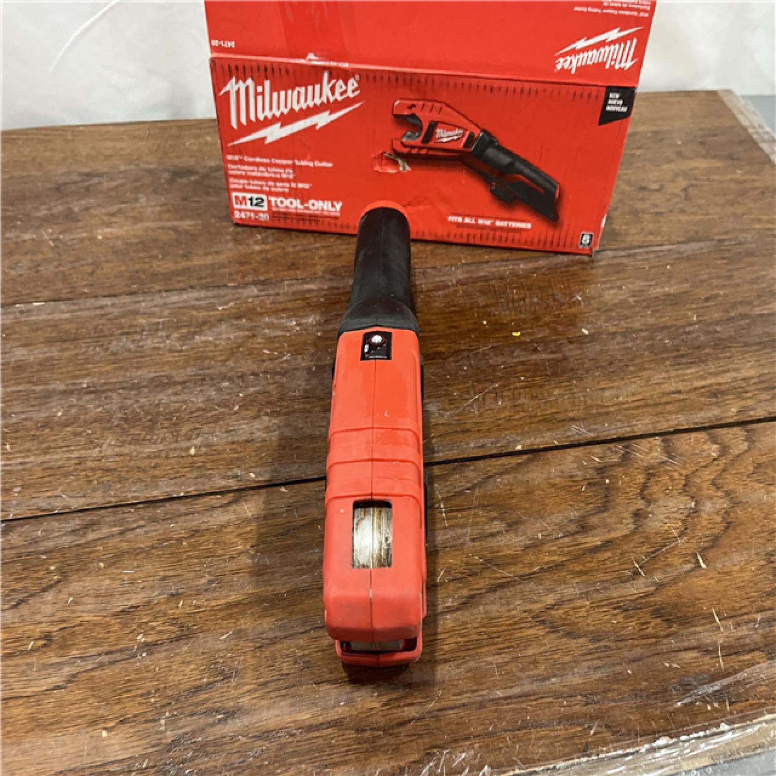 AS-IS M12 12V Lithium-Ion Cordless Copper Tubing Cutter (Tool-Only)