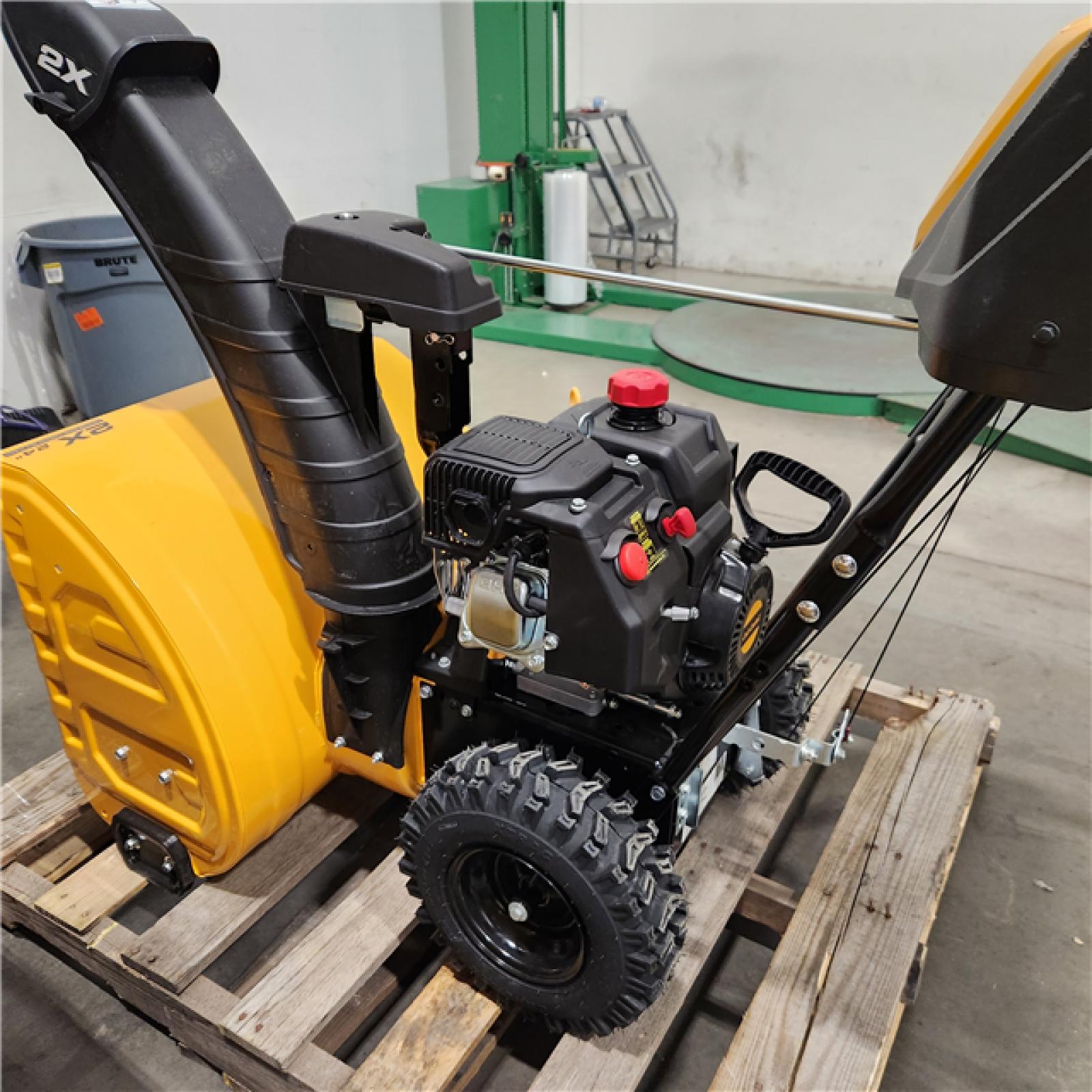 Dallas Location - As-Is Cub Cadet 2 in. x 24 in. 208 cc Gas Snow Blower