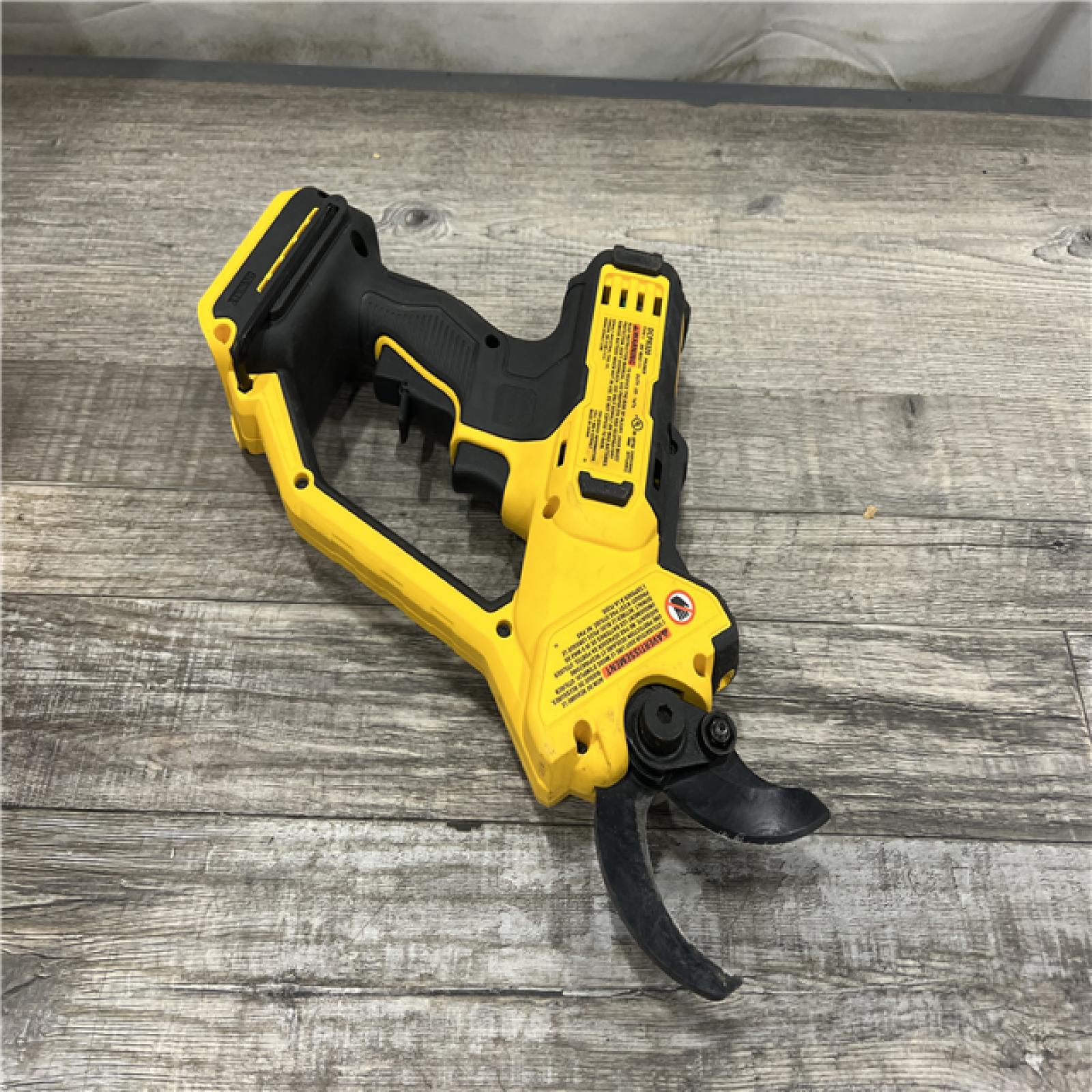 AS-IS DeWalt Cordless Pruner