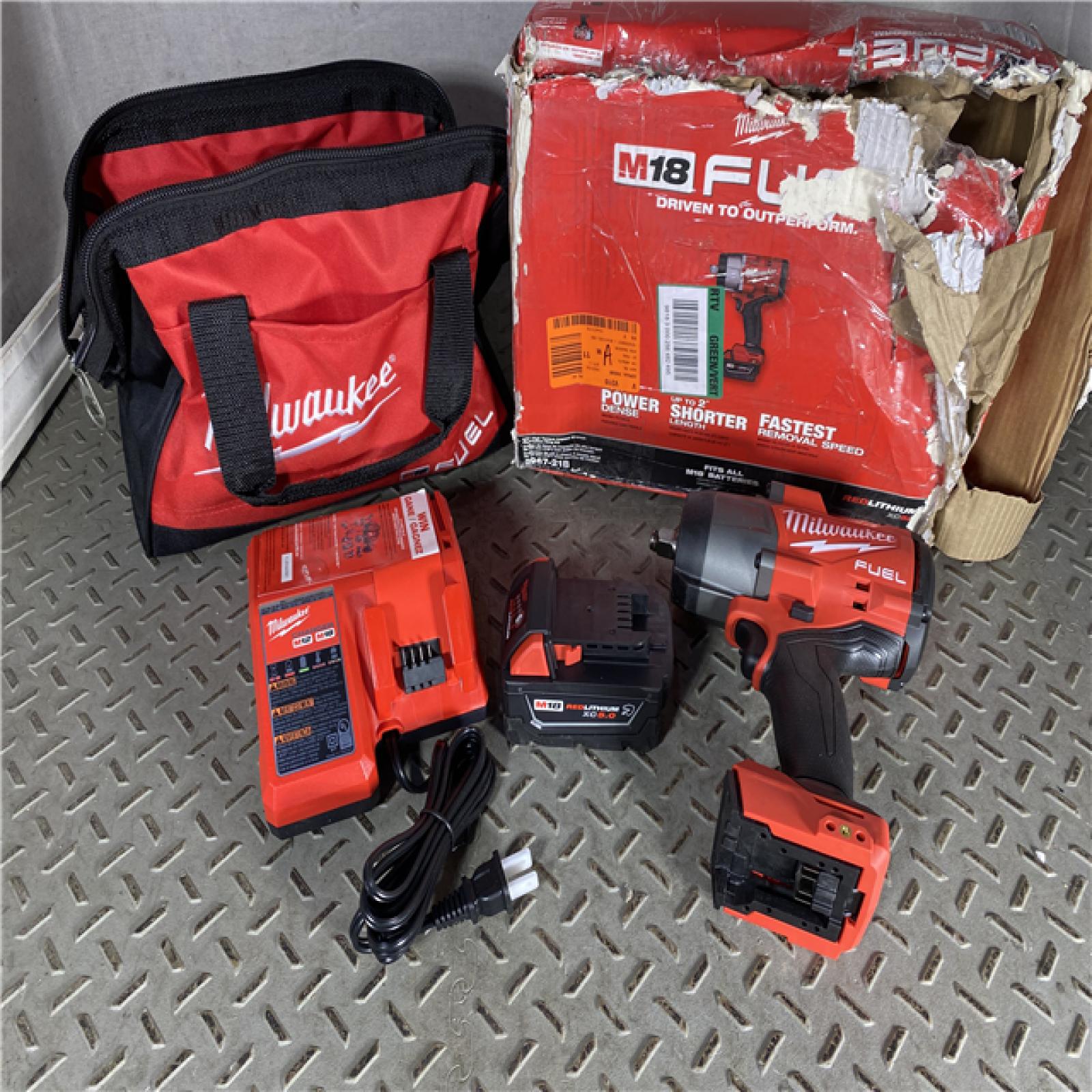 HOUSTON LOCATION -  AS-IS Milwaukee 2967-21B M18 FUEL 1/2 High Torque Impact Wrench W/ Friction Ring 5.0Ah Kit