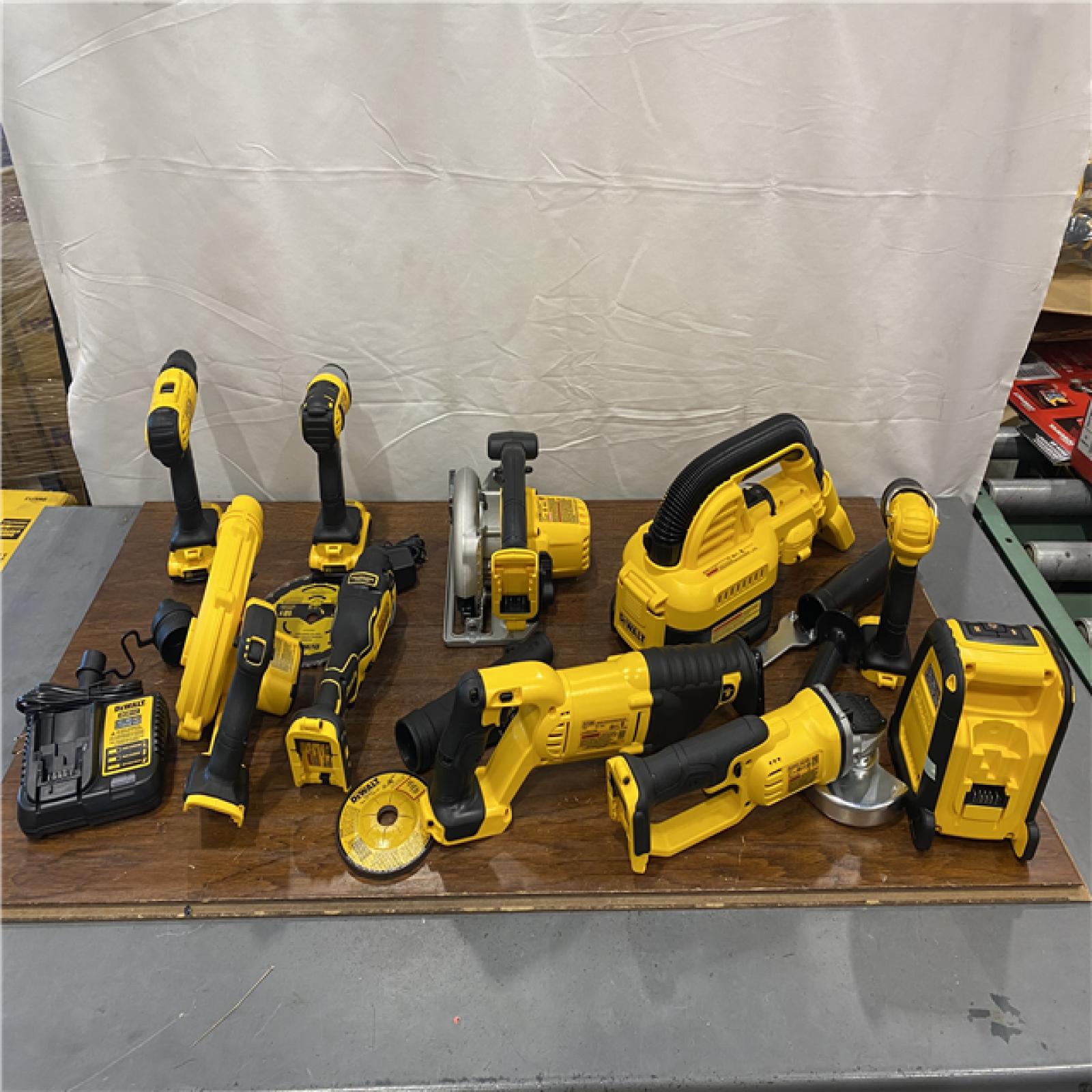 AS-IS DEWALT 20V MAX Lithium-Ion Brushed Cordless (10-Tool) Combo Kit