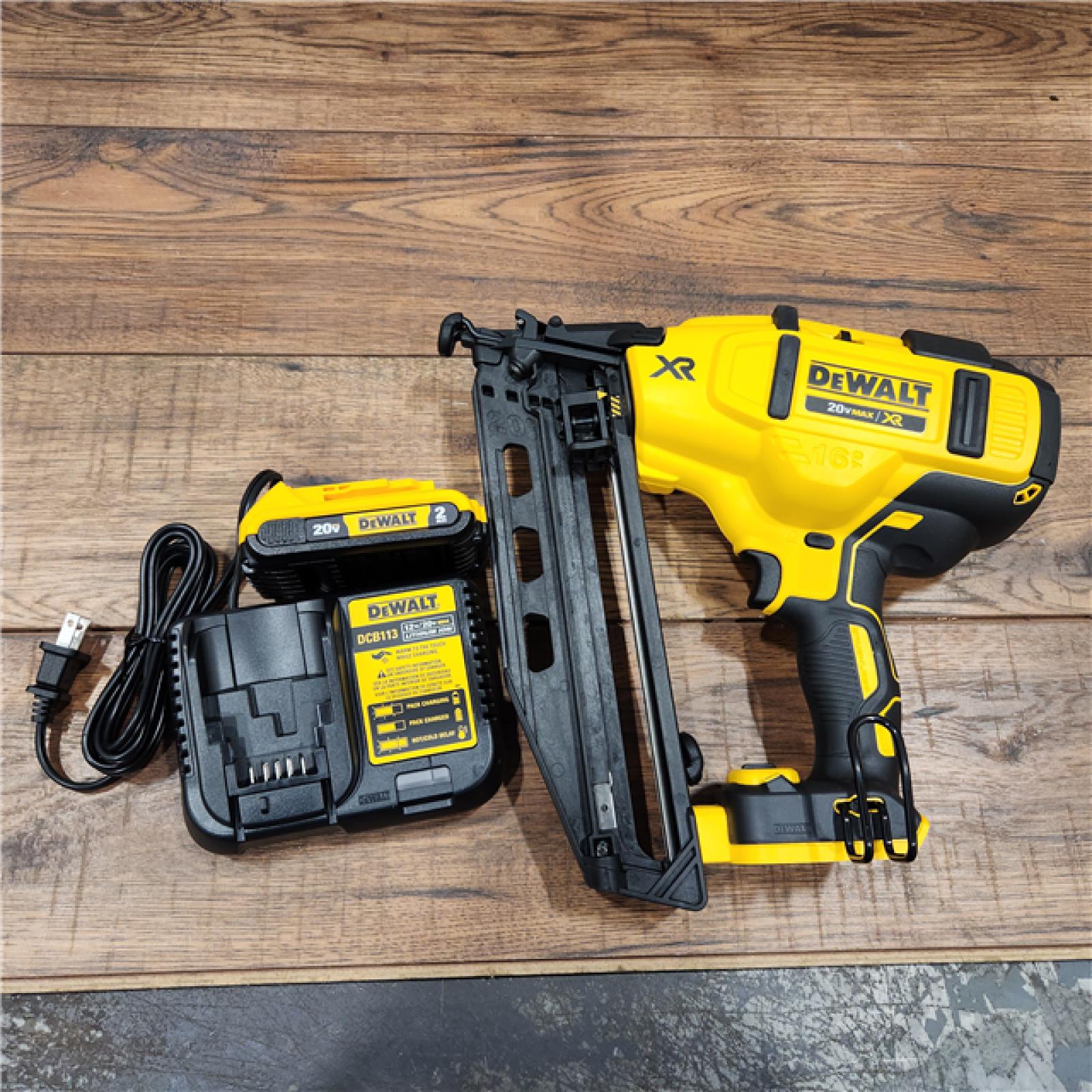 AS-IS DeWalt DCN660D1 20V 16 Gauge Cordless Angled Finish Nailer Kit W/ 2Ah Battery