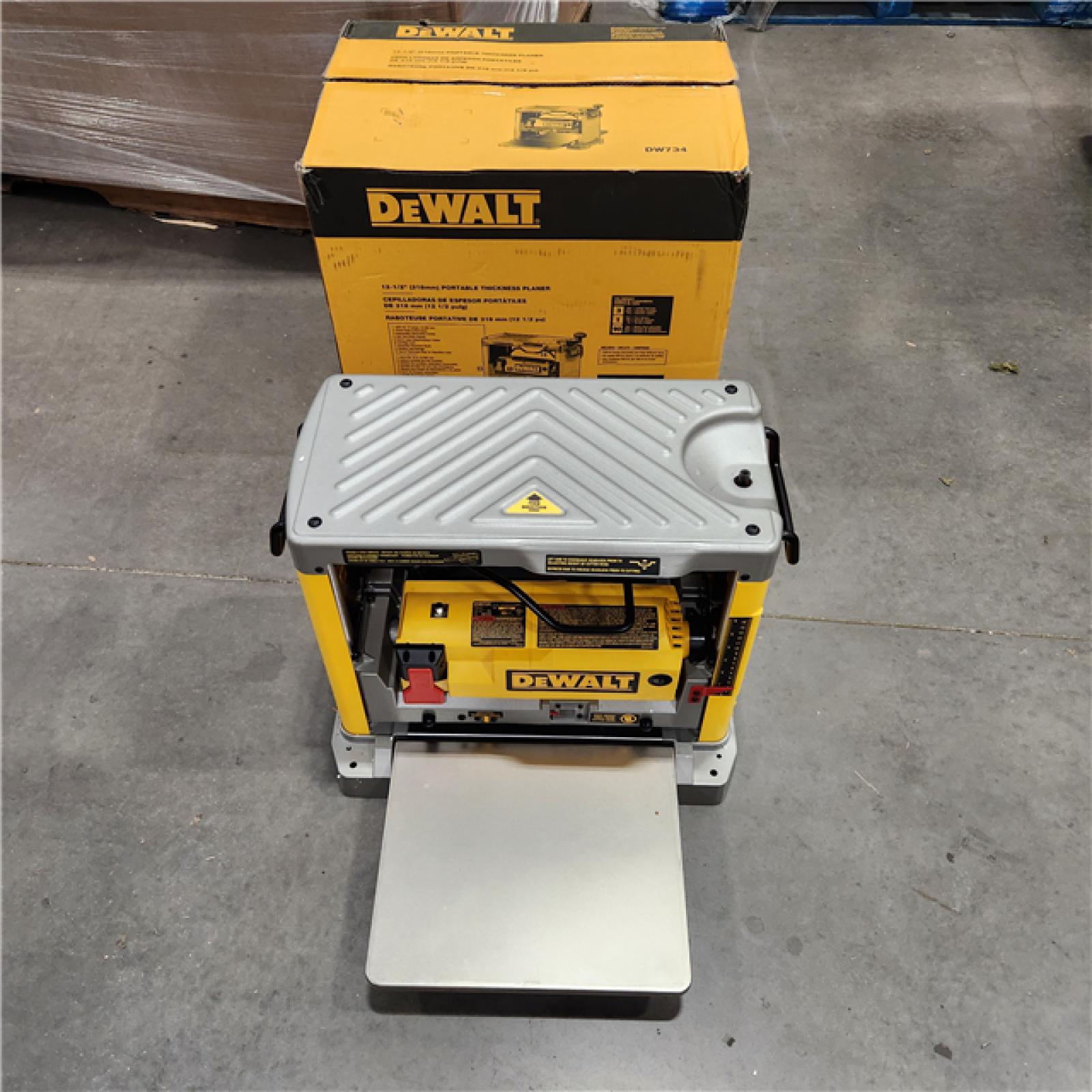 AS-IS DeWALT 15 Amp Corded 12-1/2 in. Planer