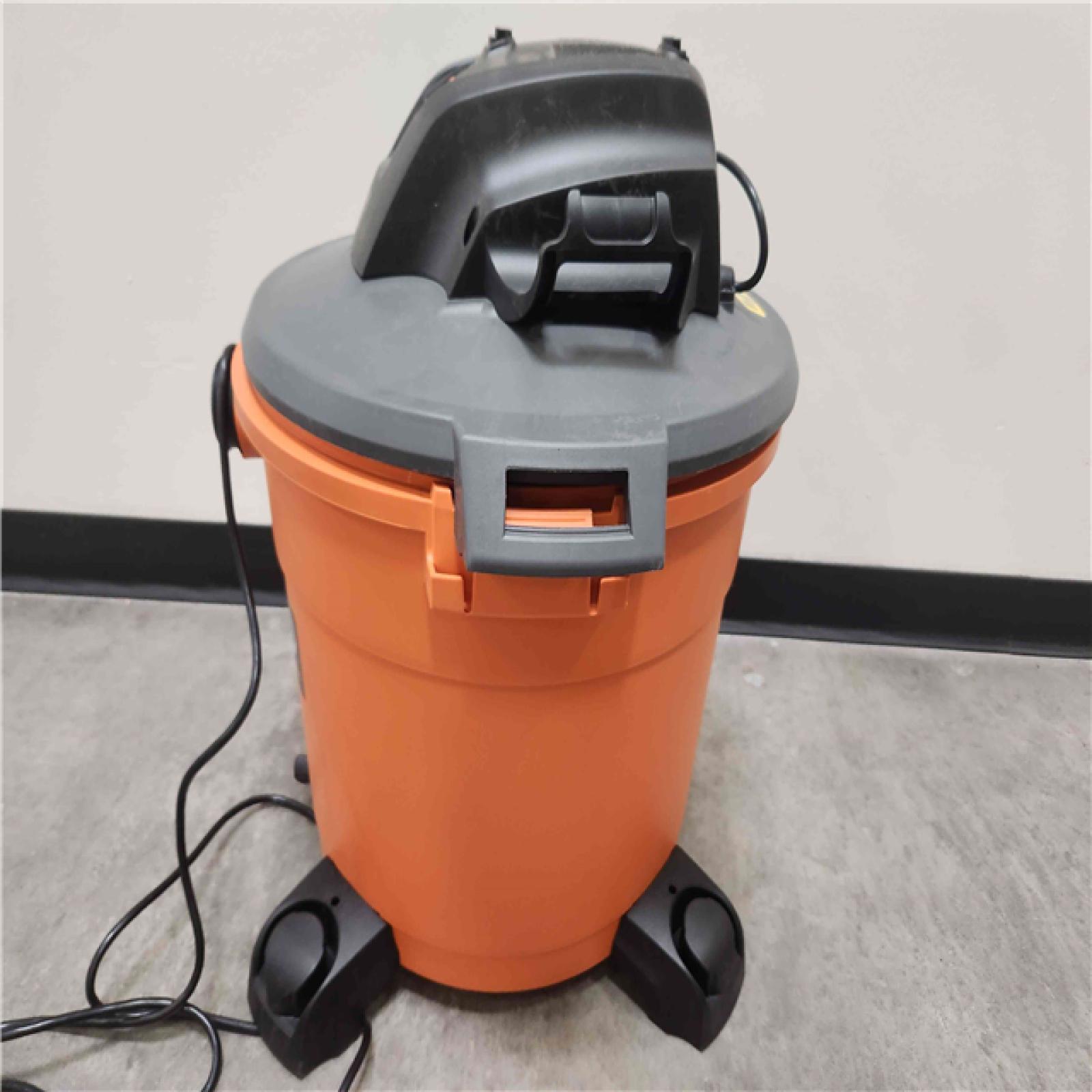 Phoenix Location RIDGID 16 Gallon 5.0 Peak HP NXT Wet/Dry Shop Vacuum with Filter, Locking Hose and Accessories HD1640