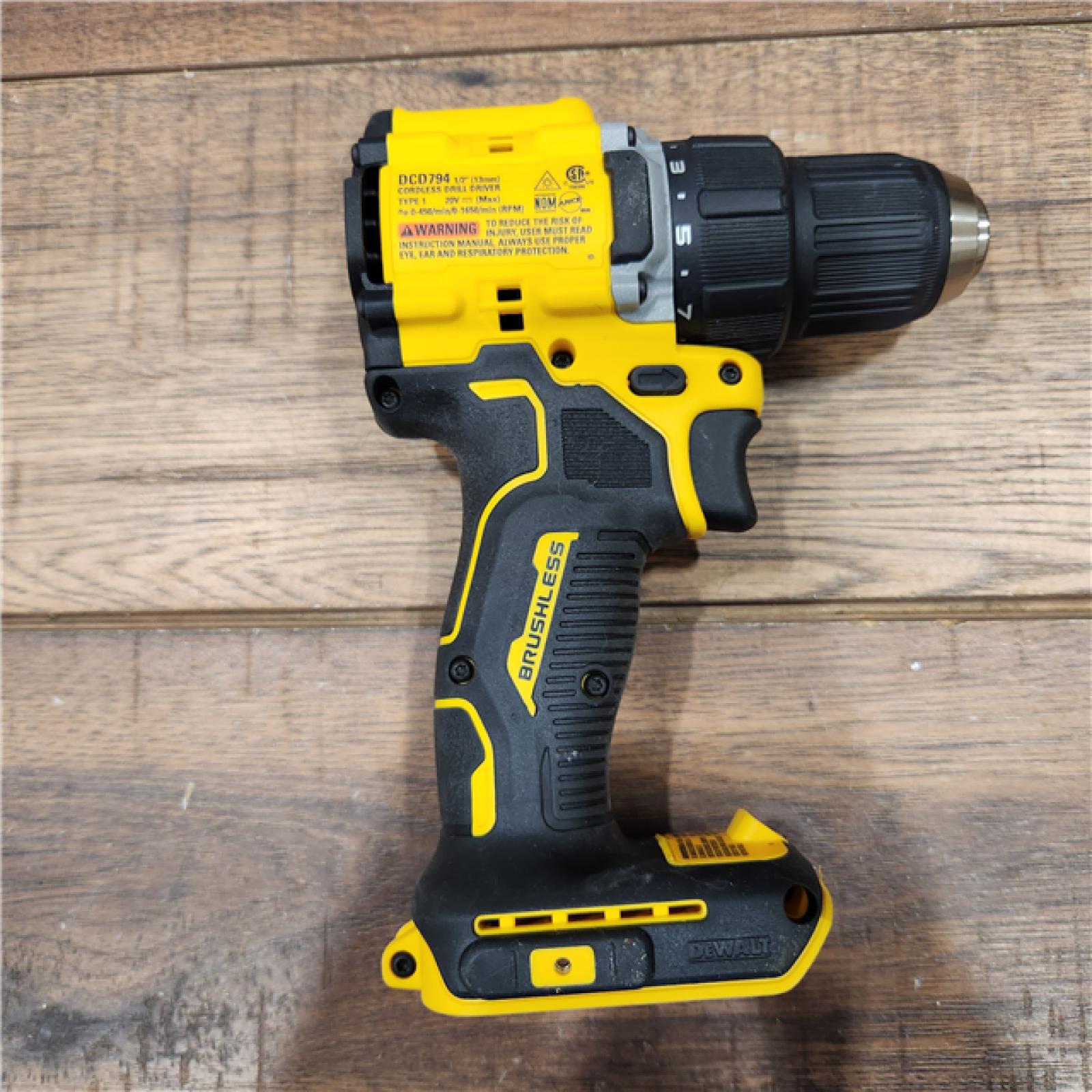 AS-IS DeWalt ATOMIC COMPACT SERIESâ„¢ 20V MAX* Brushless Cordless 1/2 in. Drill/Driver