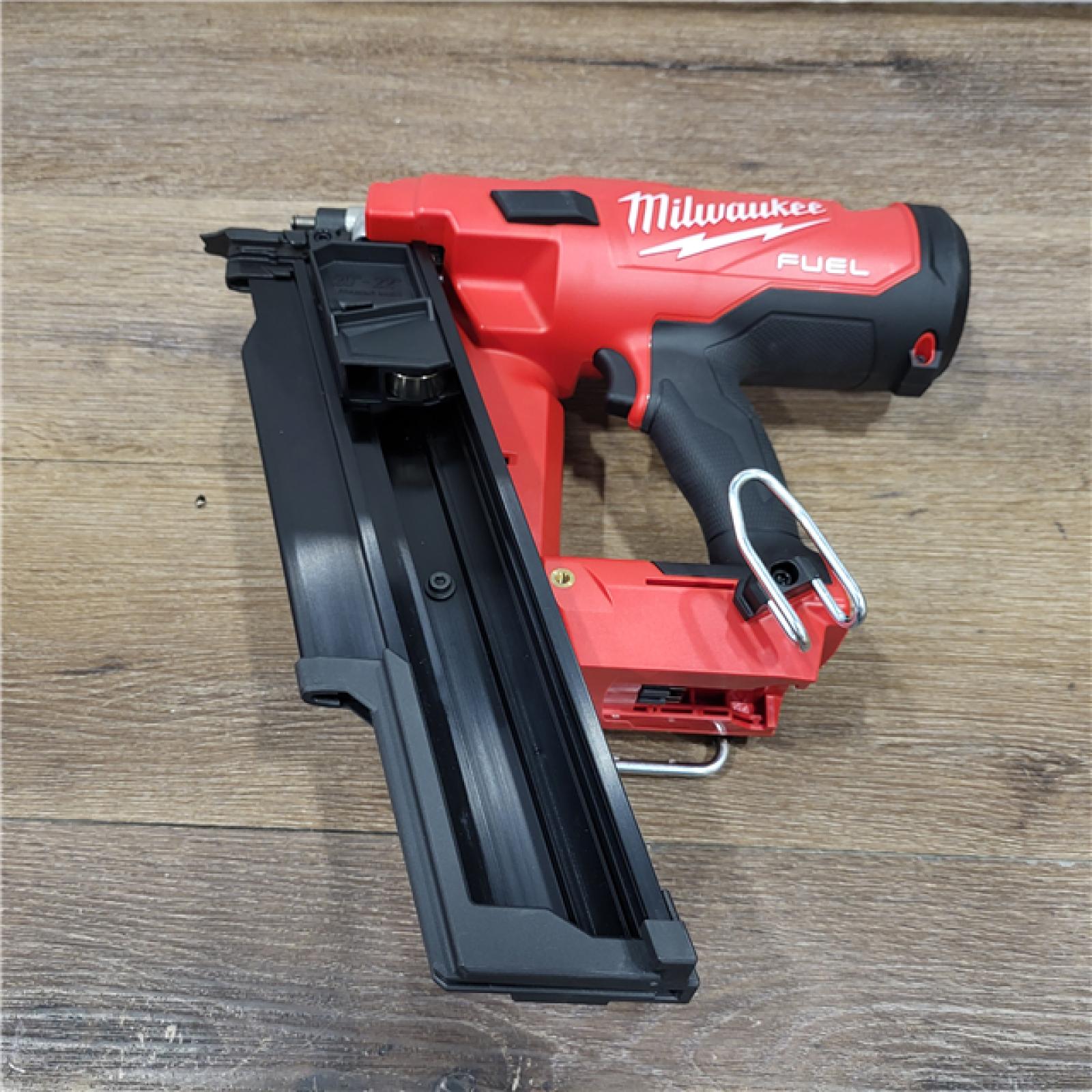 AS-IS Milwaukee 2744-20 M18 FUEL 21-Degree Cordless Framing Nailer (Tool Only)