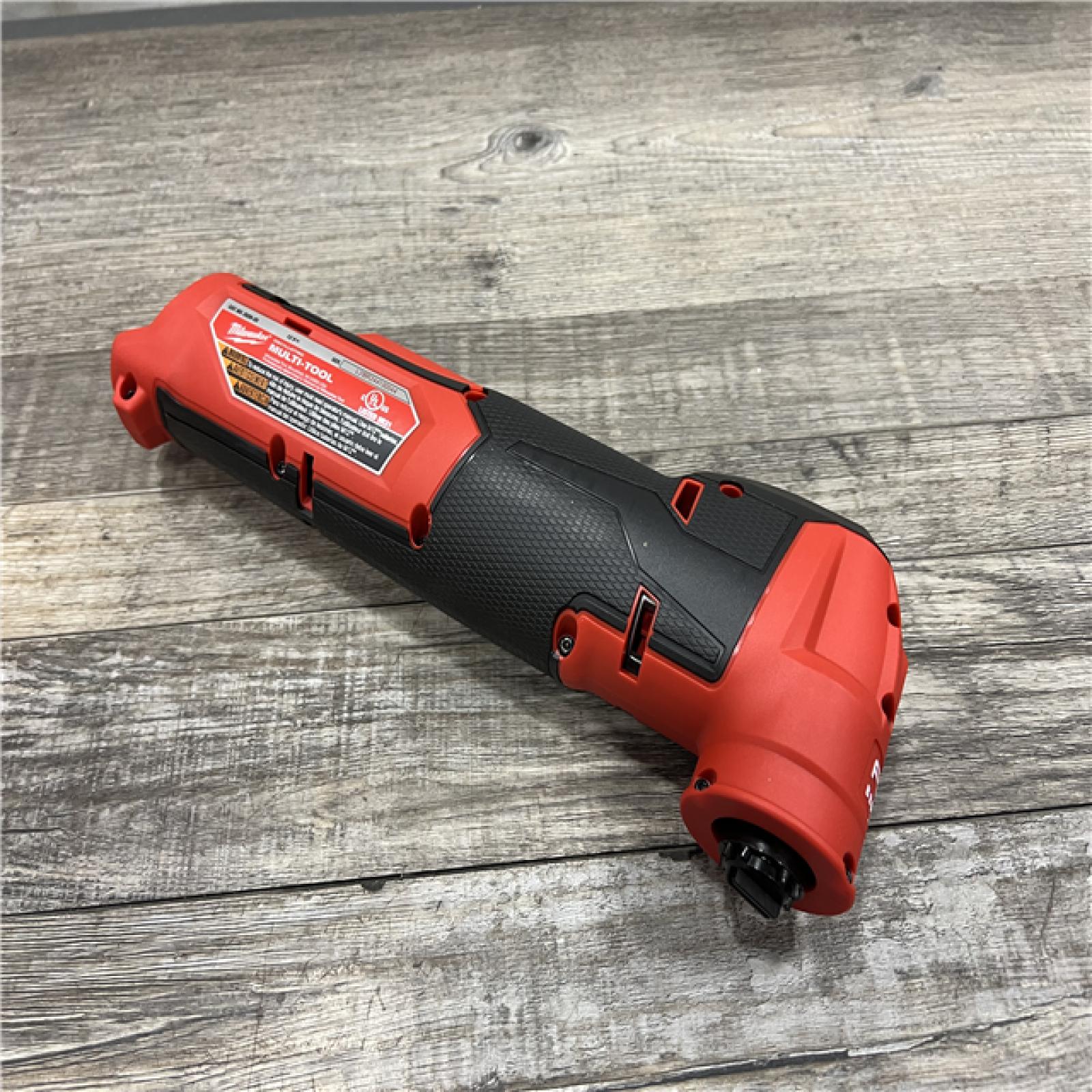 AS-IS Milwaukee M12 12V Lithium-Ion Cordless Oscillating Multi-Tool 2526-20 (Tool-Only)