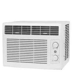 DALLAS LOCATION - GE 5,000 BTU 115-Volt Window Air Conditioner for 150 sq. ft. Rooms in White PALLET - ( 18 UNITS)