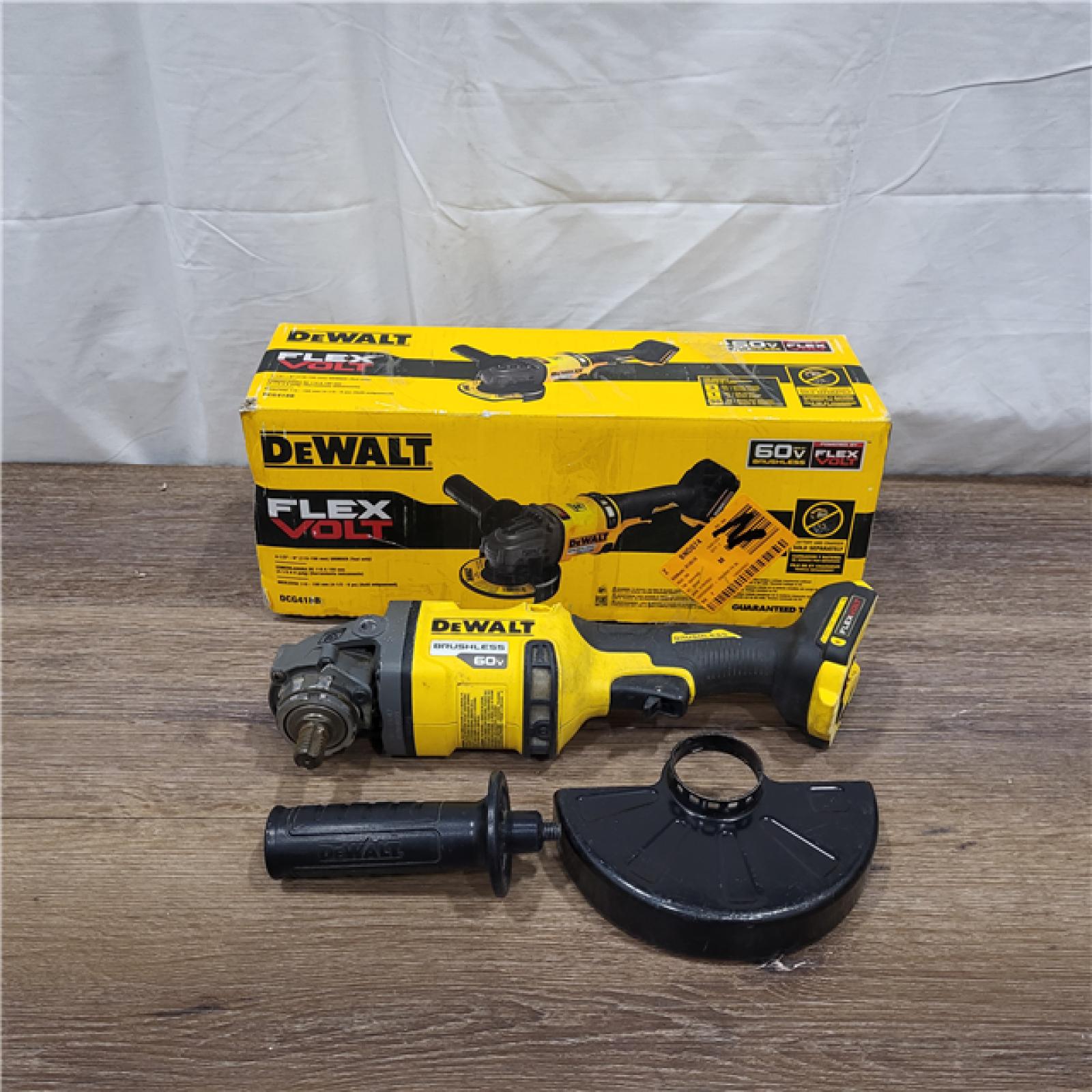 AS-IS DeWalt FLEXVOLT 60V MAX Cordless Grinder  4.5 - 6   9000 RPM  1 EA (115-DCG418B)