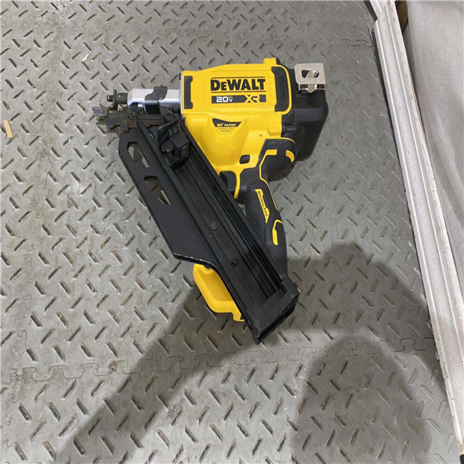 Houston locaton AS-IS DEWALT 20-Volt 30Â° Cordless Framing Nailer (Tool-Only)