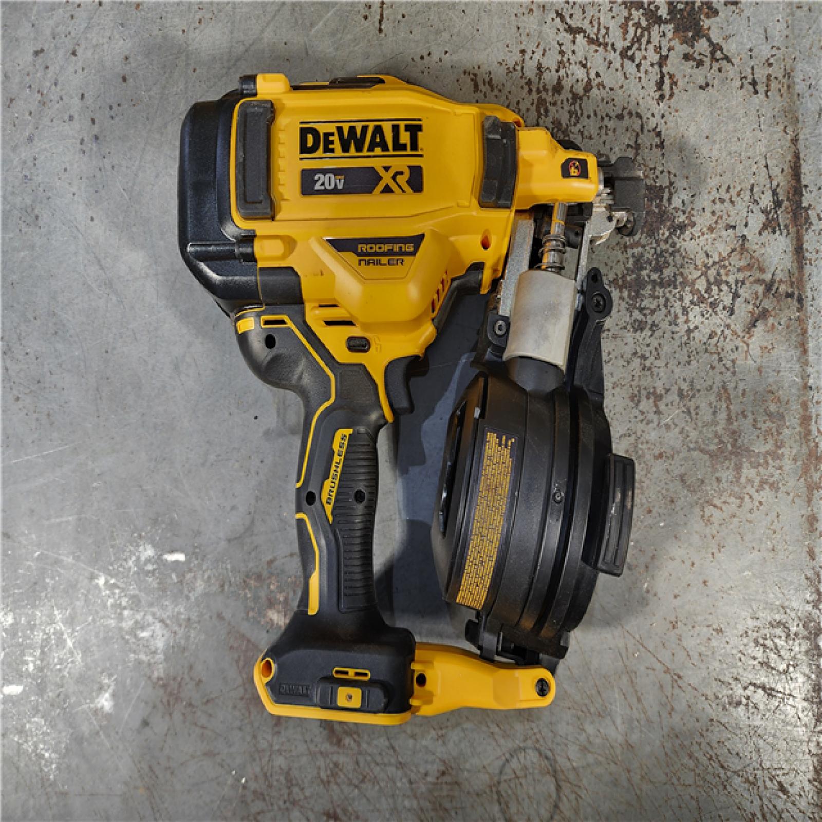 HOUSTON LOCATION - AS-IS DeWalt DCN45RNB 20V Max 15 Degree Cordless Coil Roofing Nailer (Tool Only)