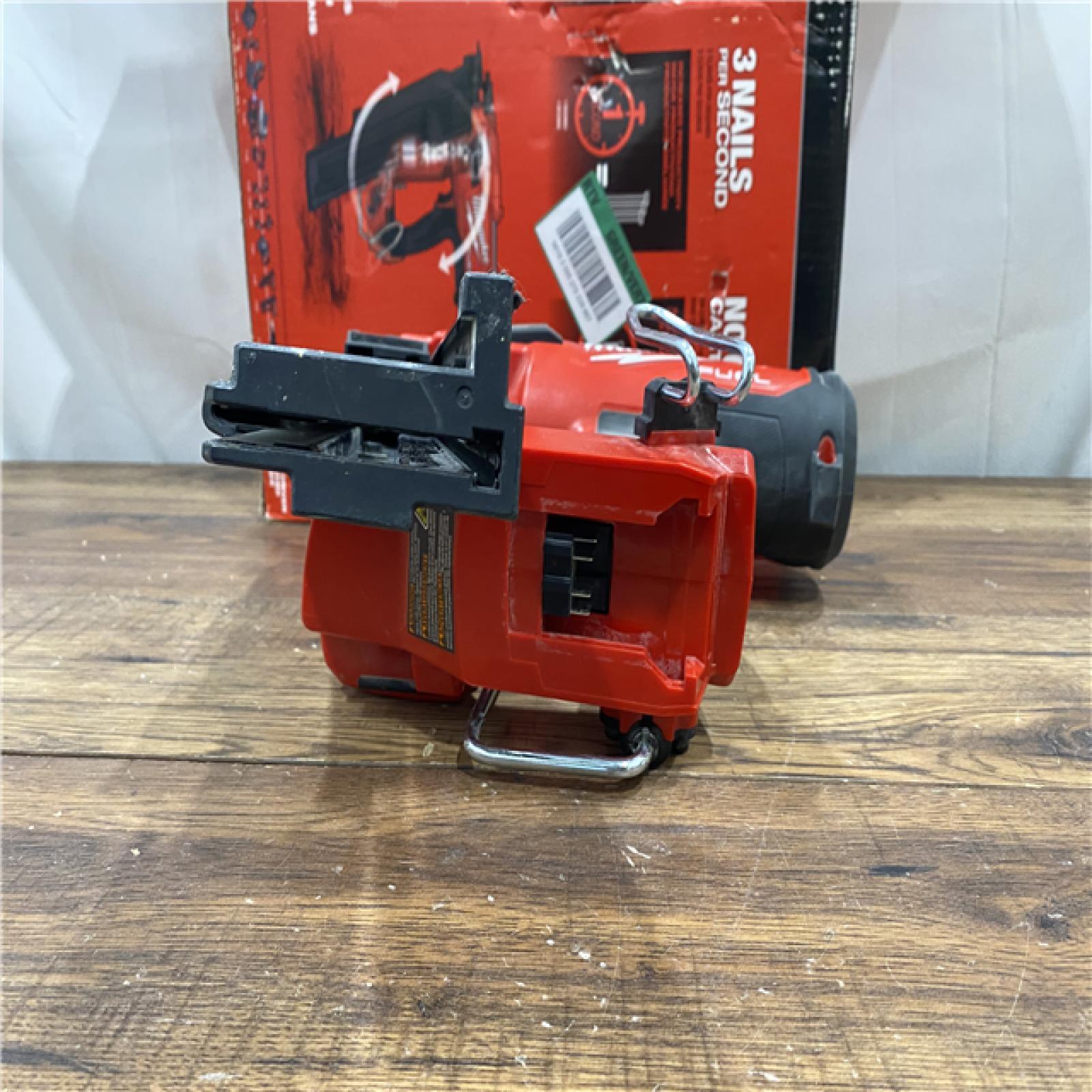 AS IS Milwaukee 2744-20 M18 FUEL 3-1/2 in. 18-Volt 21-Degree Lithium-Ion Brushless Cordless Framing Nailer (Tool-Only) (Refurbished)