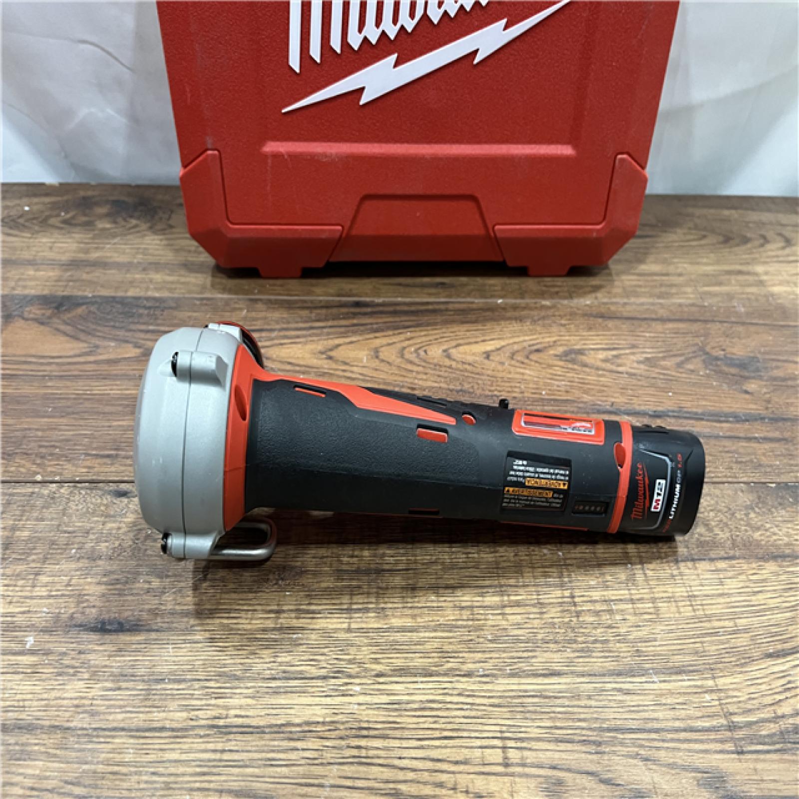 AS IS M12 12-Volt Lithium-Ion Cordless PEX Expansion Tool Kit with (2) 1.5 Ah Batteries, (3) Expansion Heads and Hard Case