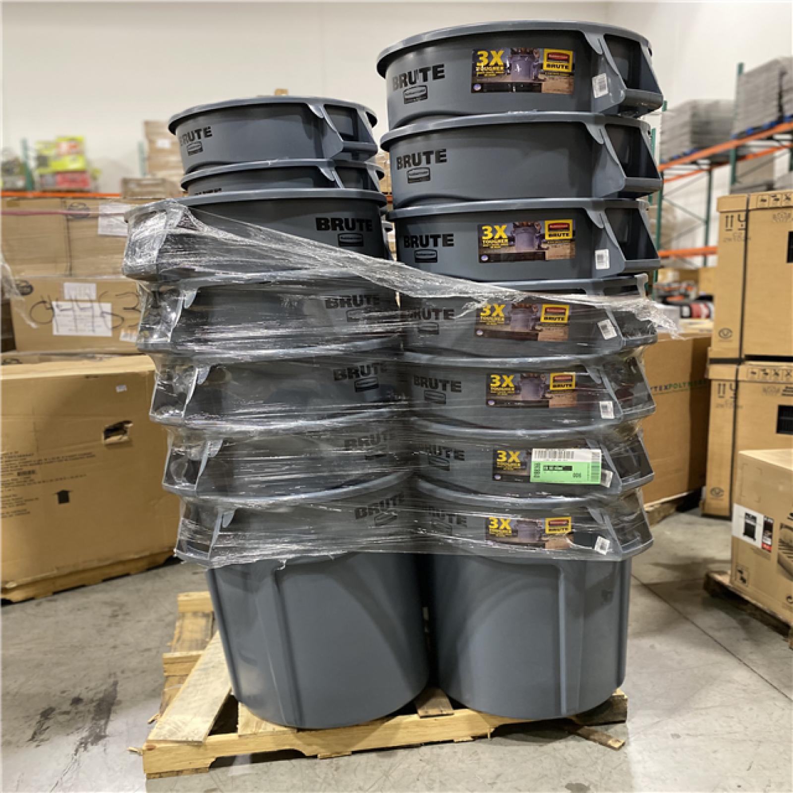 DALLAS LOCATION - Rubbermaid Brute 44 Gal. Grey Round Vented Trash Can PALLT - (24 UNITS)