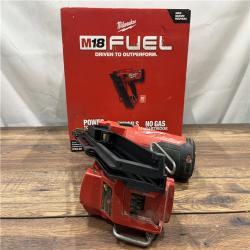 Milwaukee M18 FUEL 30 Degree Framing Nailer