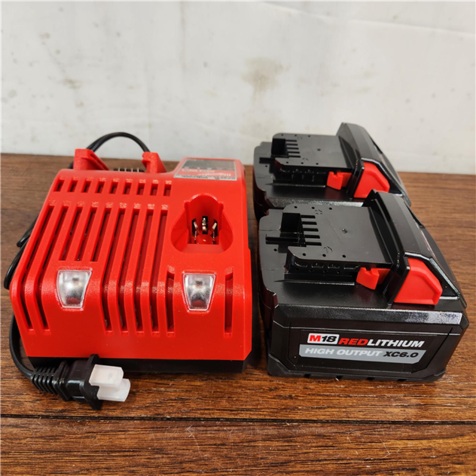 Good Milwaukee M18 18V Lithium-Ion High Output Battery Starter Kit