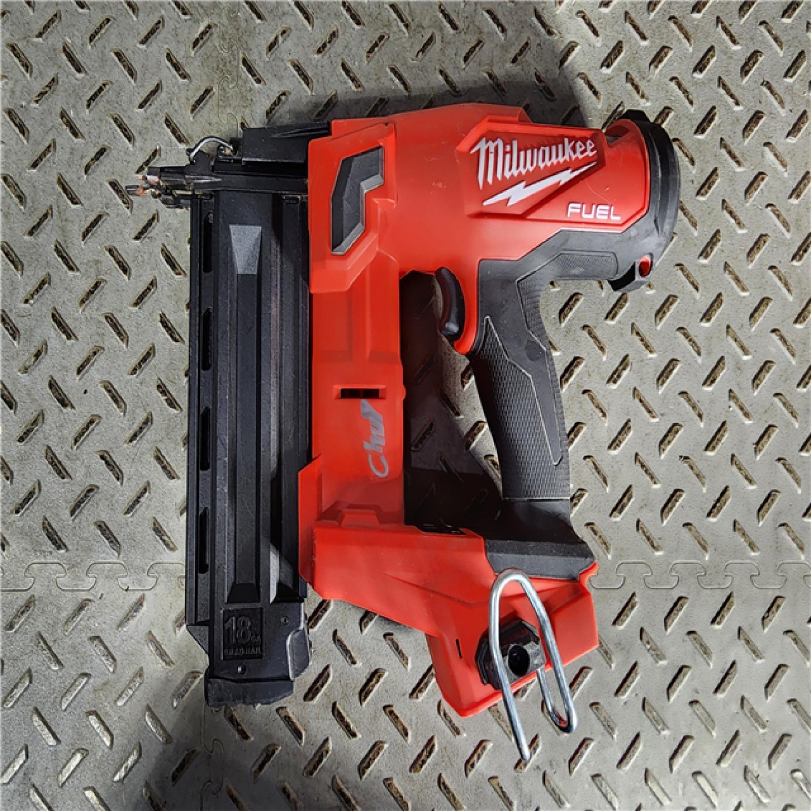 HOUSTON LOCATION - AS-IS Milwaukee M18 Fuel 18V Brushless 18-Gauge Brad Nailer 2746-20 (Bare Tool)