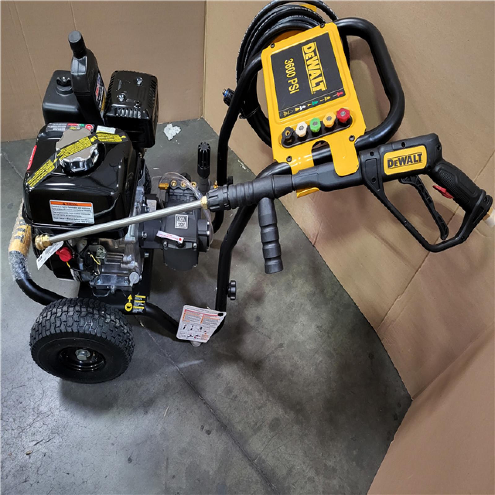 CALIFORNIA AS-IS DEWALT HIGH PERFORMANCE EASY START HONDA GX 200 3600 PSI GAS  PRESSURE WASHER