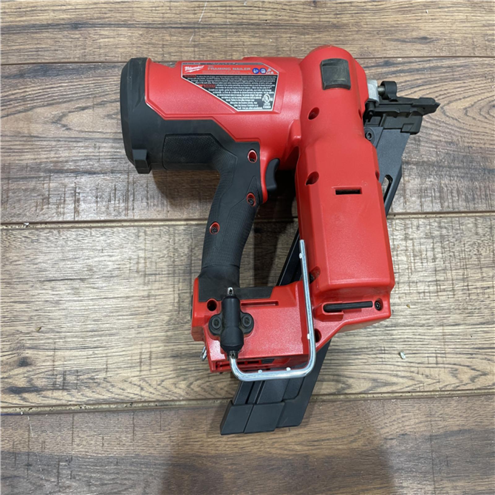 AS-IS Milwaukee M18 FUEL 3-1/2 in. 18-Volt 30-Degree Lithium-Ion Brushless Cordless Framing Nailer (Tool-Only)