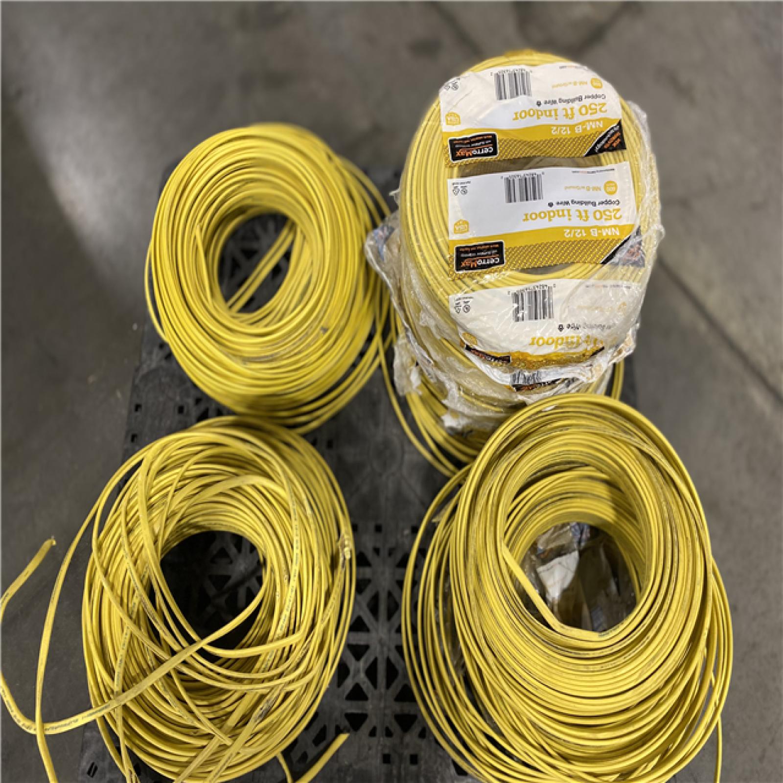 DALLAS LOCATION - CERROMAX 250FT INDOOR COPPER BUILDING WIRE 600VOLTS PALLET -(12 UNITS)