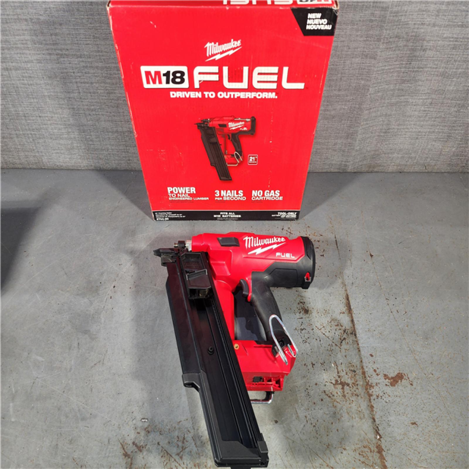 HOUSTON LOCATION - AS-IS (APPEARS LIKE NEW) Milwaukee 2744-20 M18 FUEL 21-Degree Cordless Framing Nailer (Tool Only)