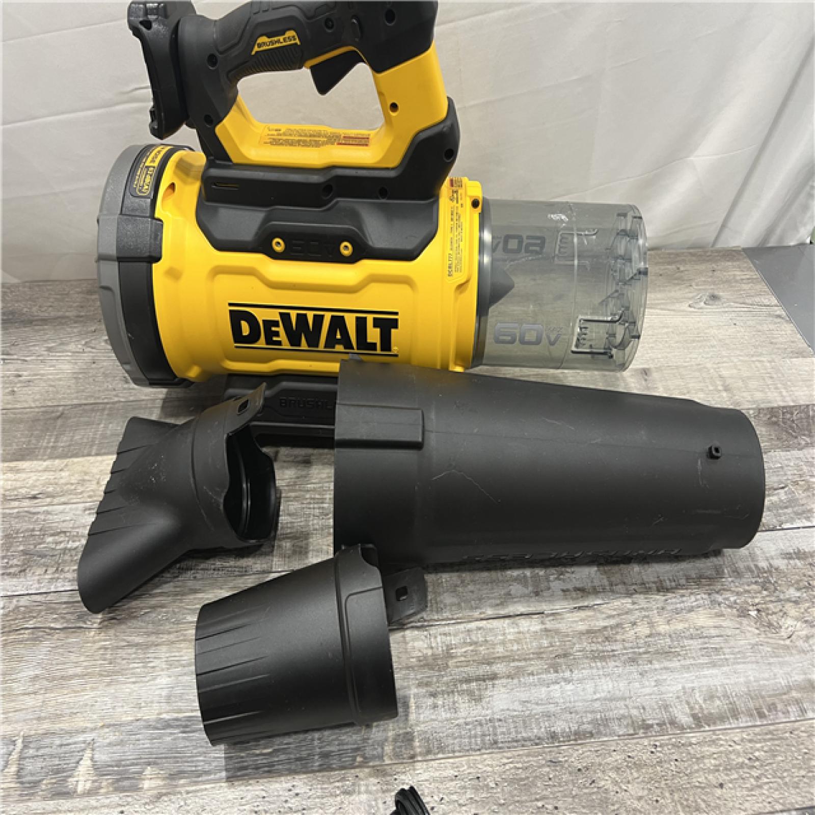 AS-IS DEWALT FLEXVOLT 60V MAX 160 MPH 760 CFM Brushless Cordless  and Charger