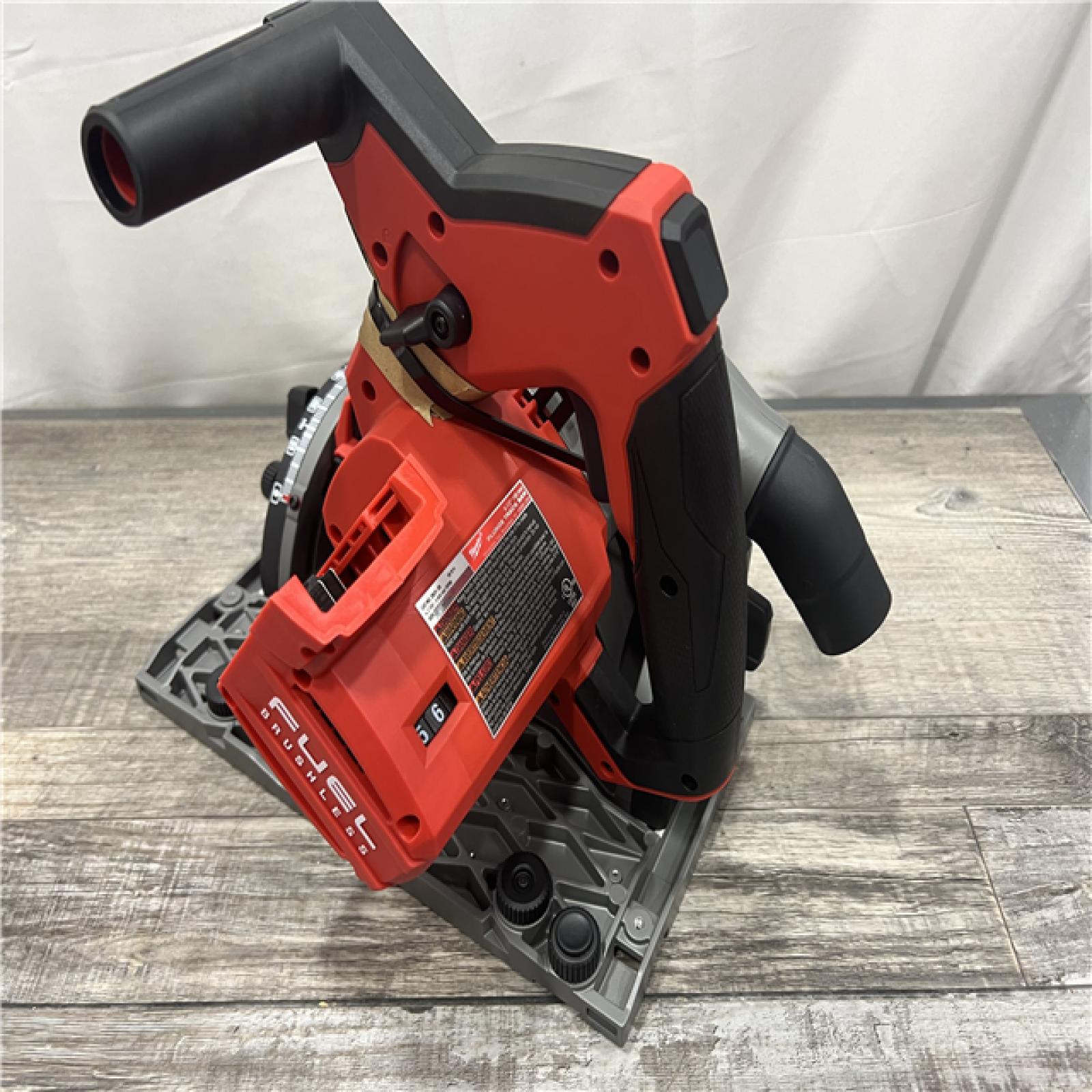 AS-IS Milwaukee M18 Fuelâ„¢ 6-1/2  Plunge Track Saw