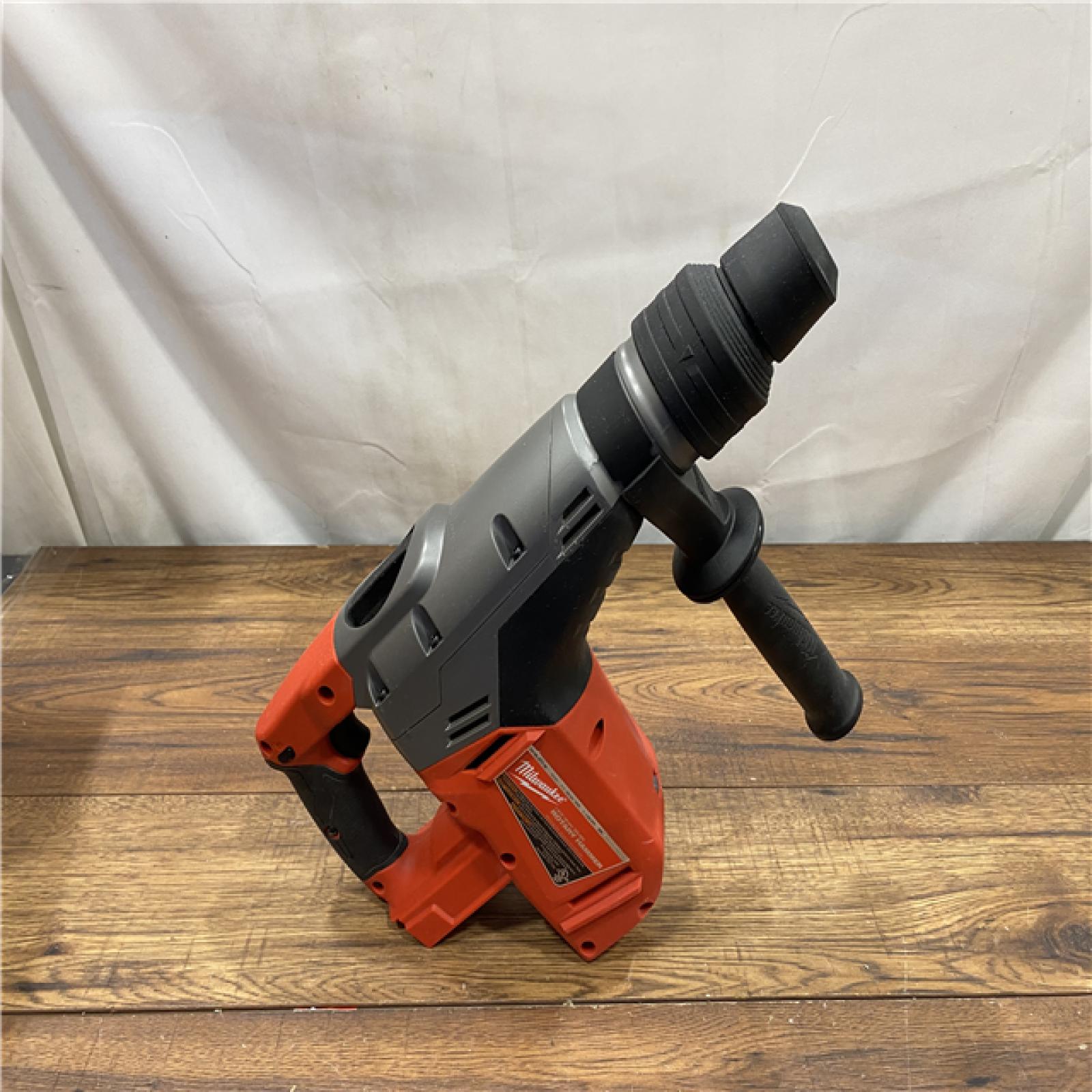 AS-IS M18 FUEL 18V Lithium-Ion Brushless Cordless 1-9/16 in. SDS-Max Rotary Hammer (Tool-Only)