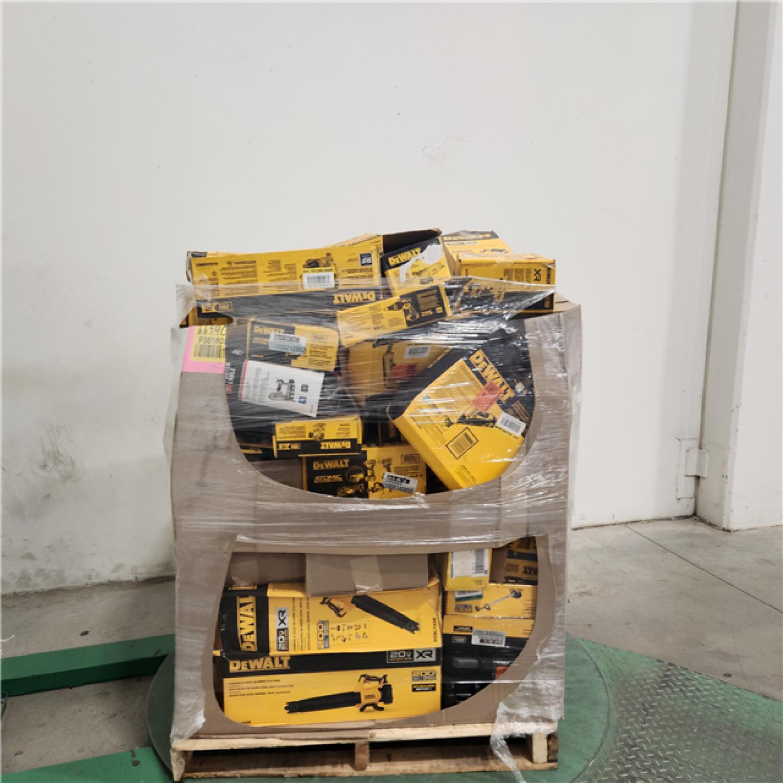 DALLAS LOCATION AS-IS  DEWALT TOOL PALLET