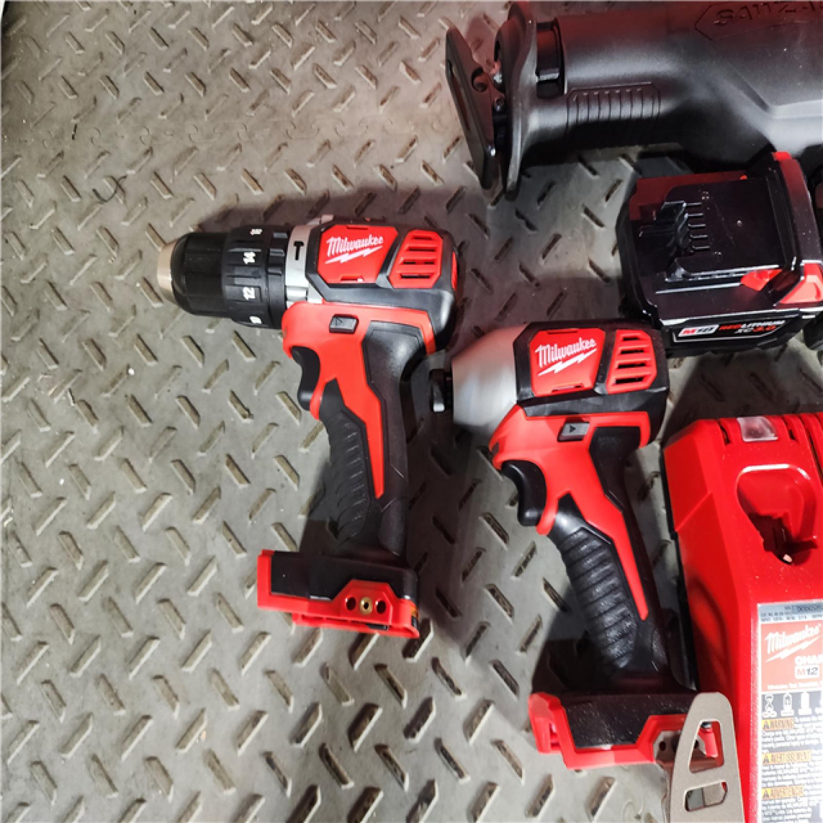 HOUSTON LOCATION - AS-IS (APPEARS LIKE NEW) M18 18V Lithium-Ion Cordless Combo Tool Kit with Two 3.0Ah Batteries, 1-Charger, 1-Tool Bag (4-Tool)