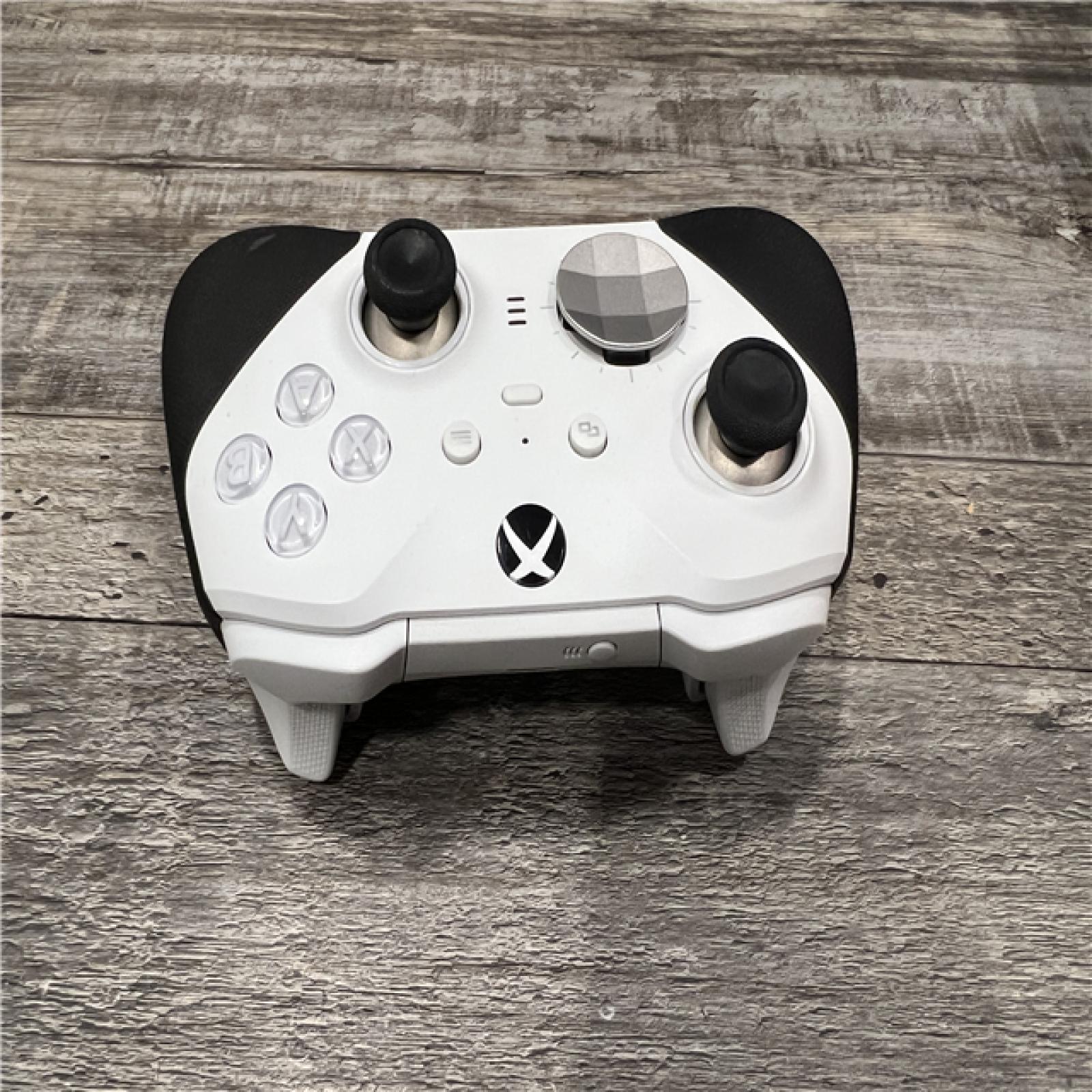 AS-IS Microsoft - Elite Series 2 Core Wireless Controller- White