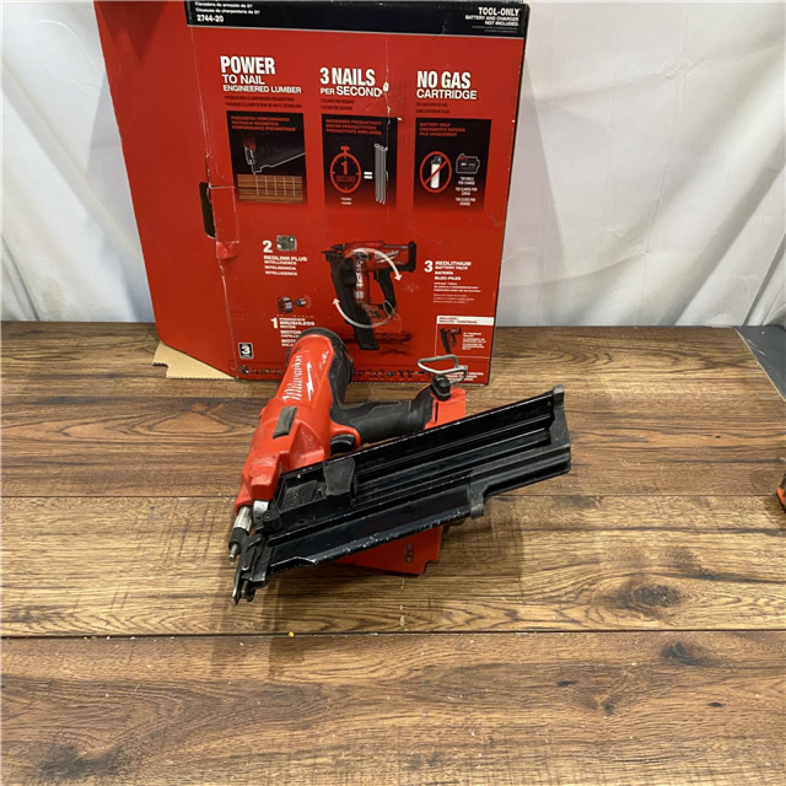 AS IS Milwaukee 2744-20 M18 FUEL 21-Degree Cordless Framing Nailer (Tool Only)