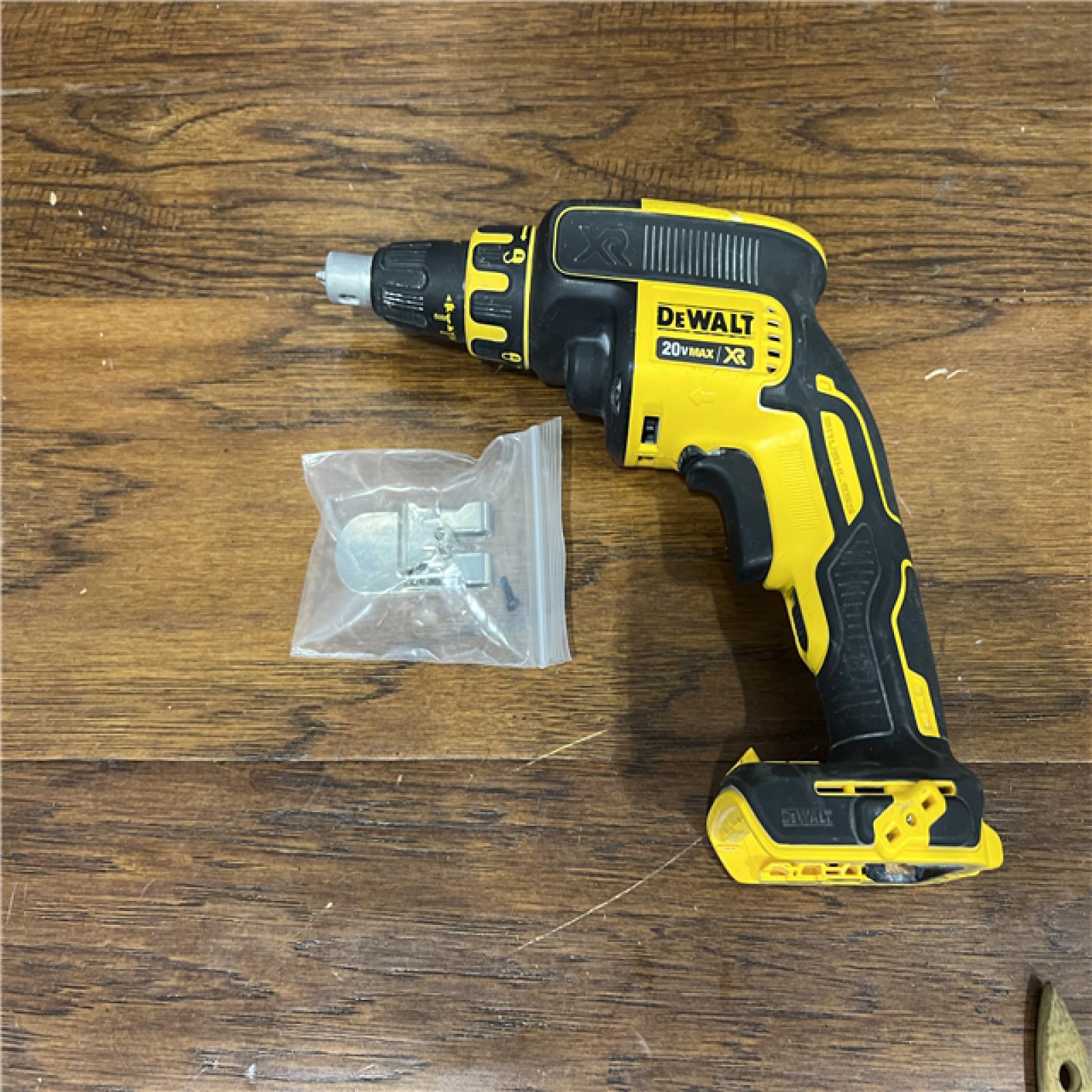 AS-IS DEWALT XR 20V MAX Lithium-Ion Cordless Brushless Screw Gun (Tool Only)