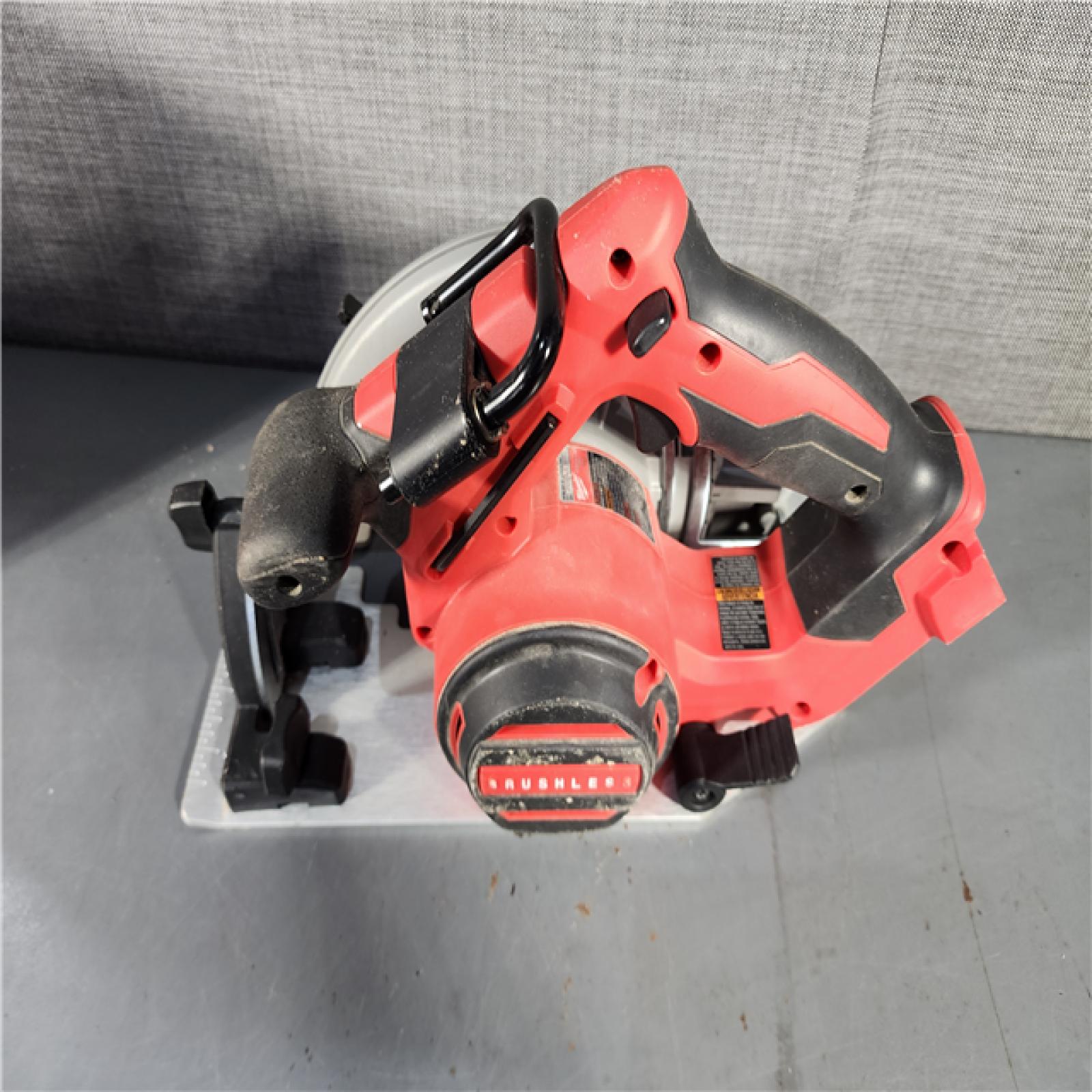 HOUSTON LOCATION - AS-IS Milwaukee M18 7-1/4  18V Brushless Circular Saw 2631-20 (Bare Tool)