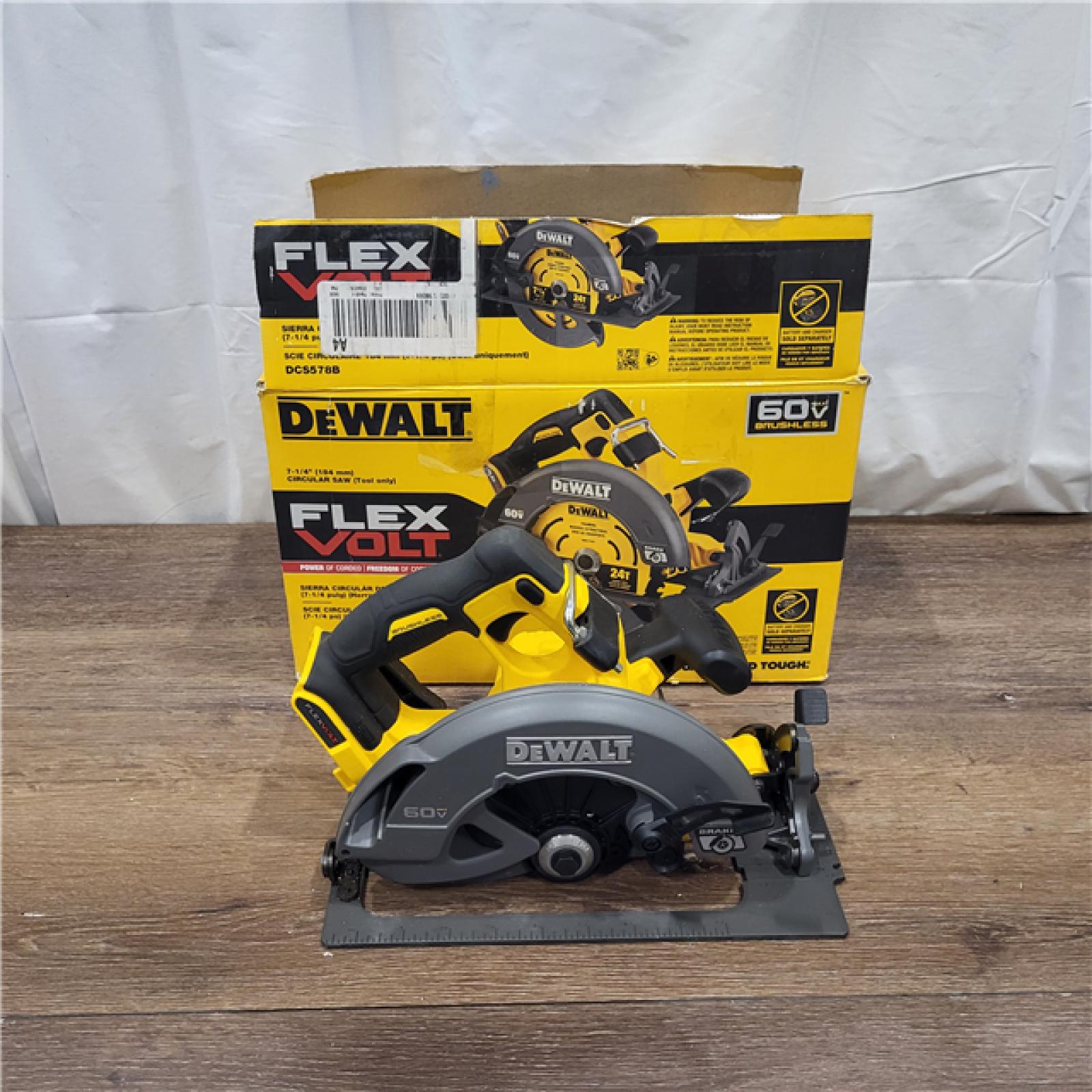 AS-IS DeWALT Flexvolt Max 7-1/4  60V Brushless Circular Saw DCS578B (Bare Tool)