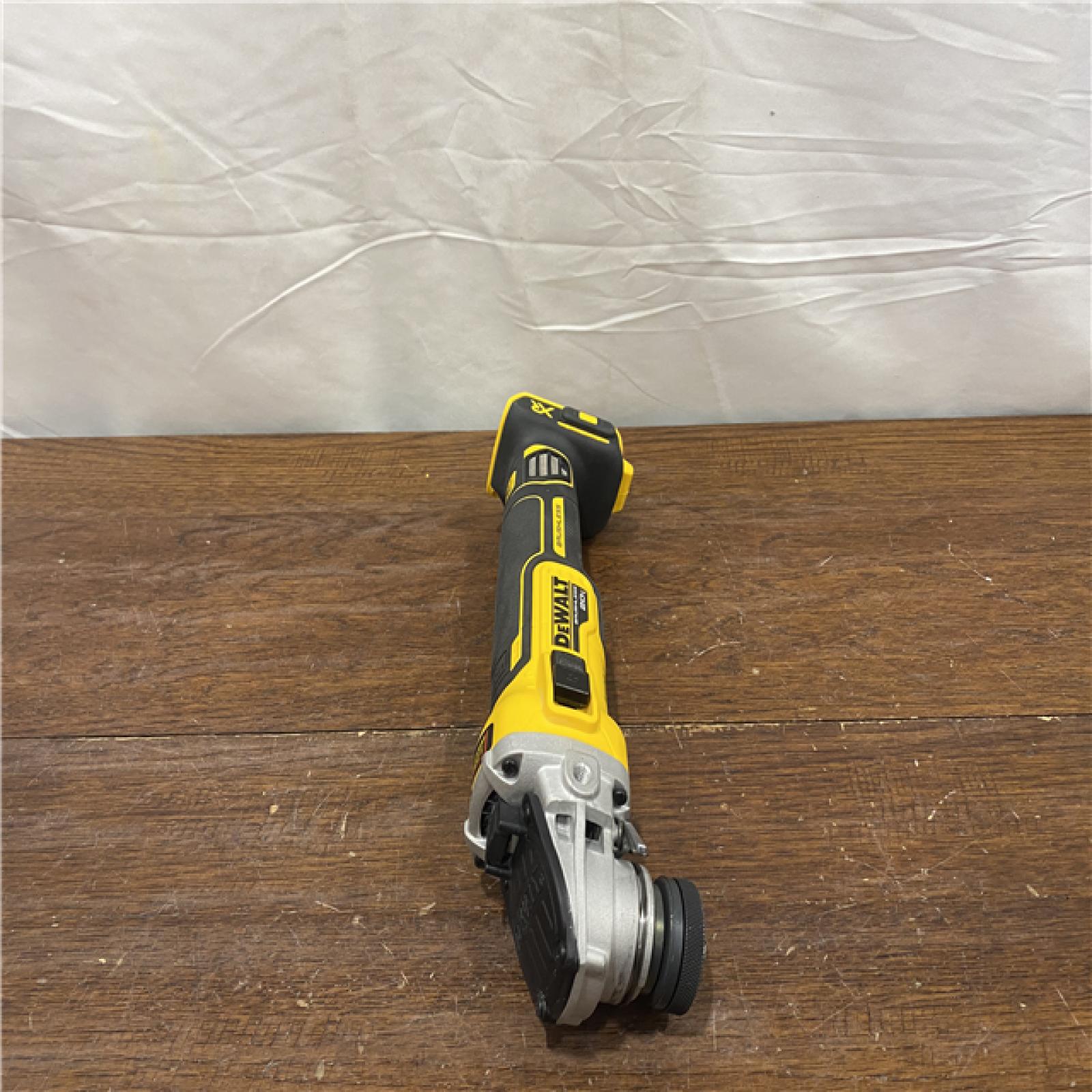 AS-ISDeWalt DCG405B 20V Max XR 4.5-Inch Slide Switch Small Angle Grinder (Tool Only)