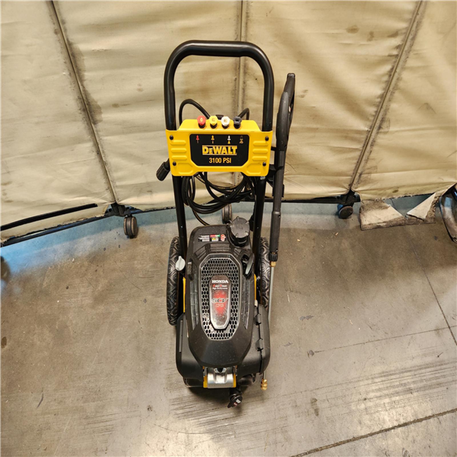 California AS-IS Dewalt 3100 PSI Pressure Washer W/ Honda Easy start GCV 170 Motor