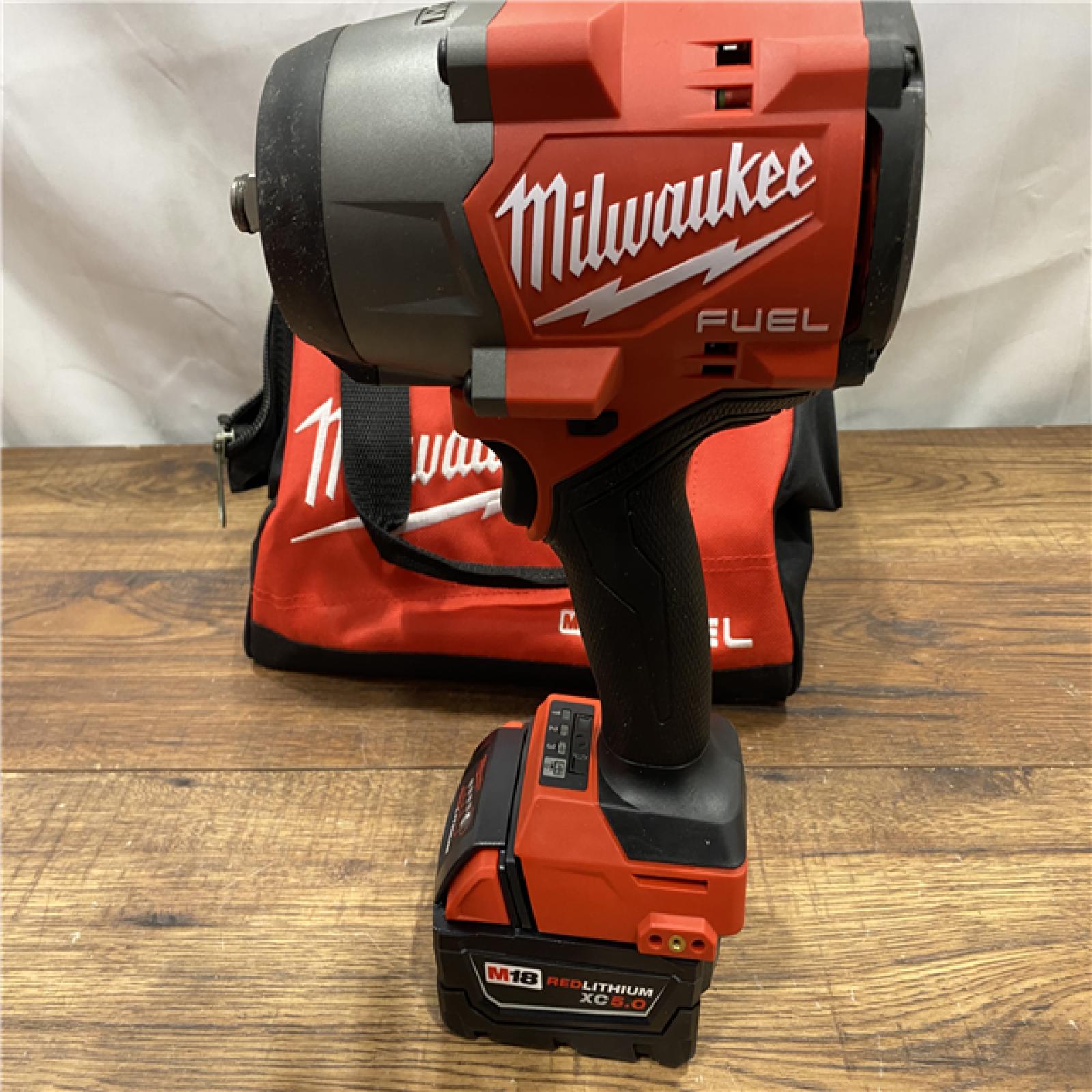 AS IS Milwaukee M18 1/2 in. Cordless Brushless High Torque Impact Wrench Kit (Battery & Charger)