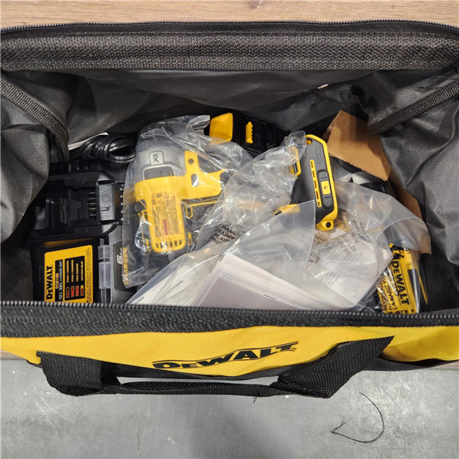 AS-IS DEWALT 20V MAX Cordless Brushless Hammer Drill/Driver 2 Tool Combo Kit with FLEXVOLT ADVANTAGE