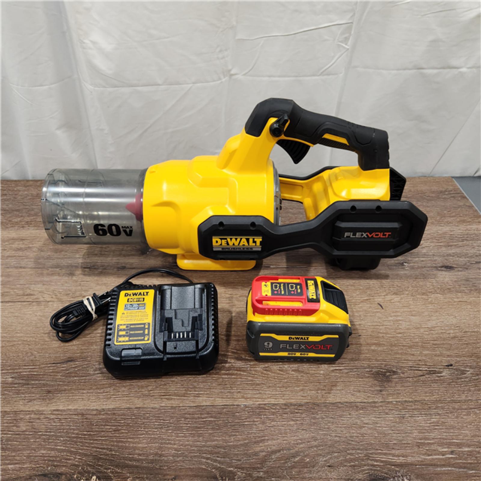 AS-IS DEWALT 60V MAX Brushless Cordless Handheld Leaf Blower Kit