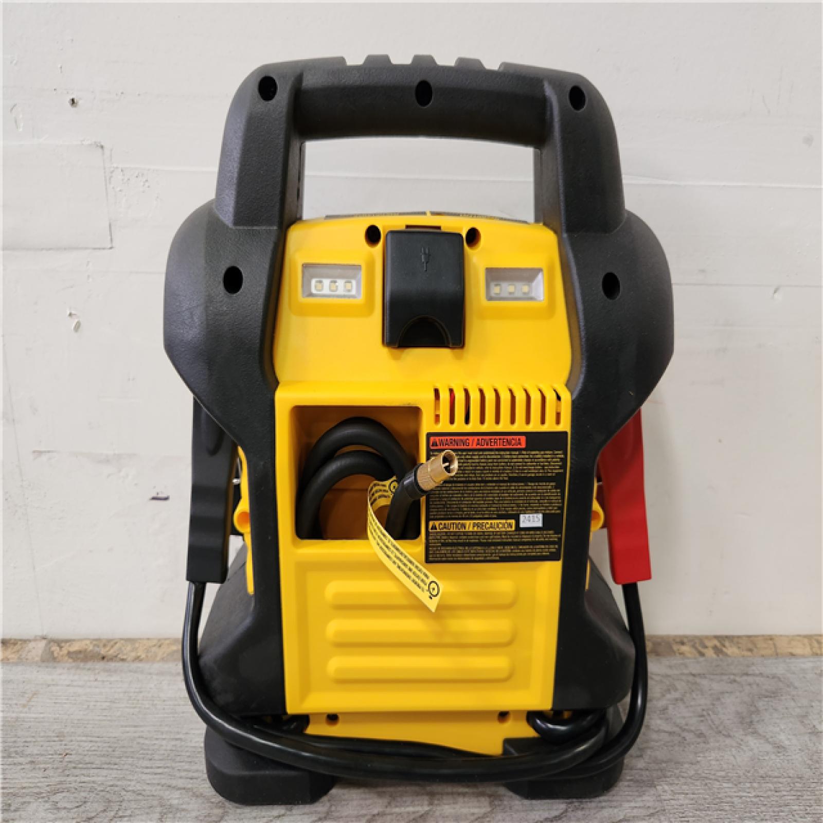 Phoenix Location DEWALT 1600 Peak Amp Jump Starter with Digital Compressor and USB Power Bank